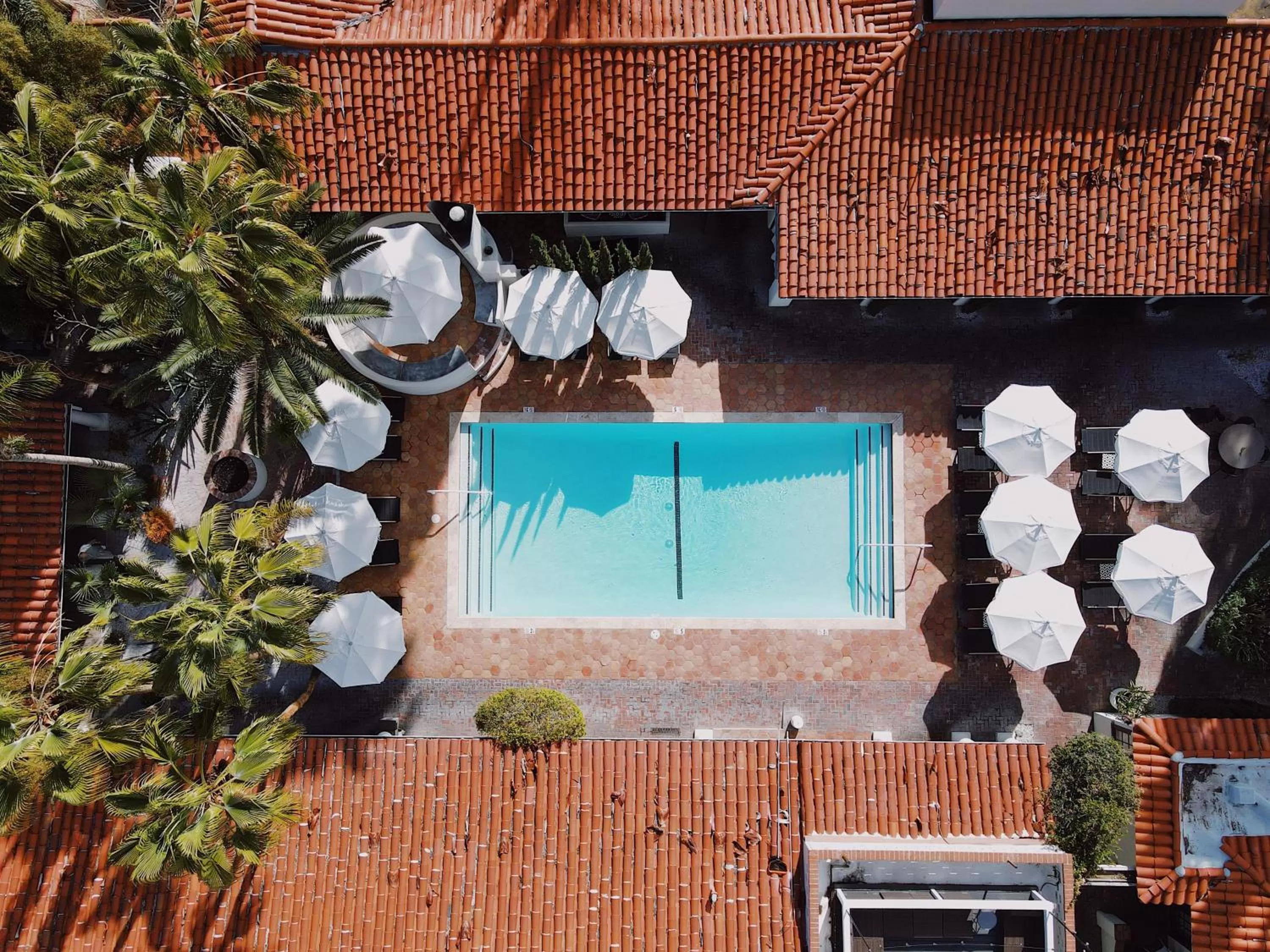 Property building in Villa Royale