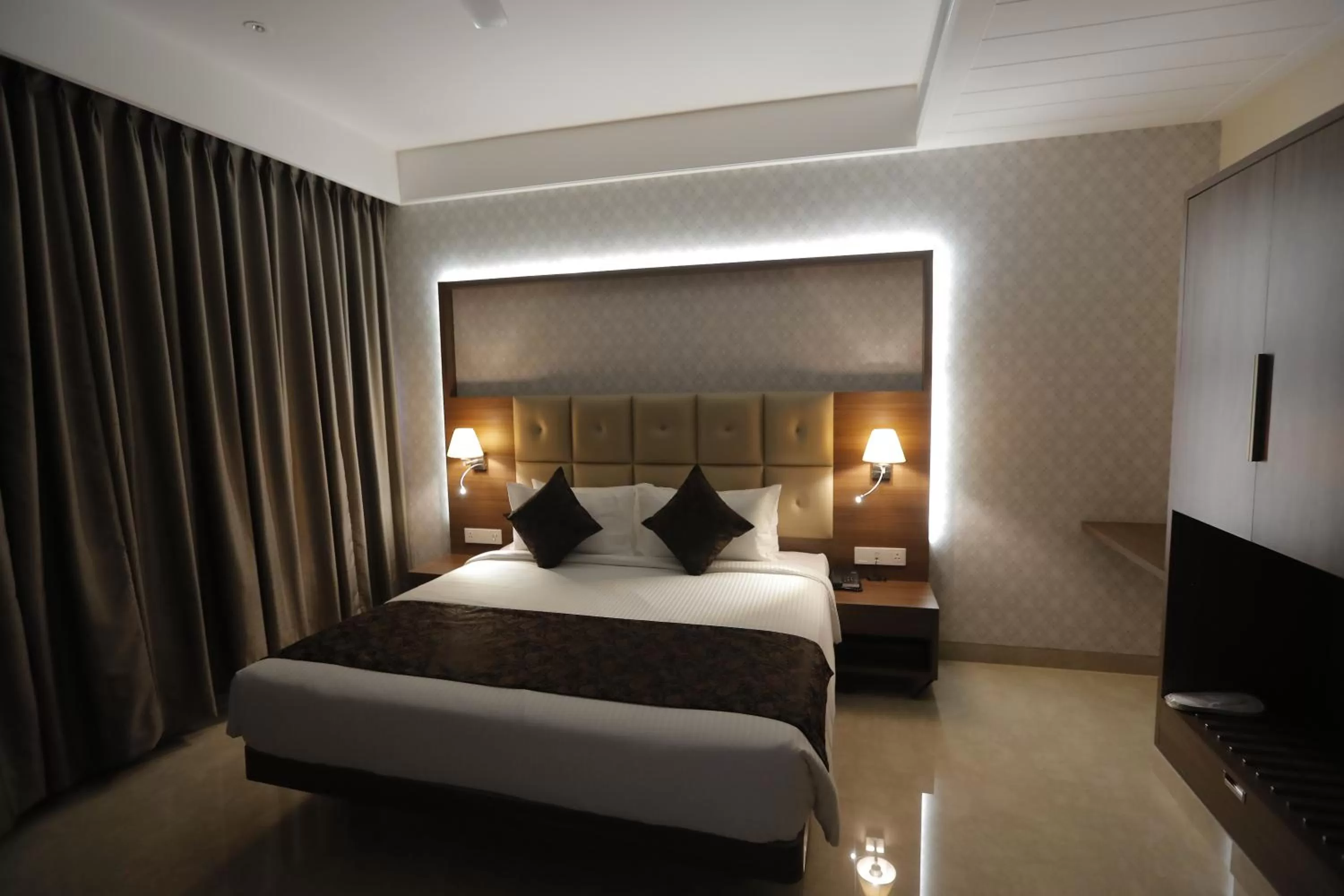 Bedroom, Bed in Hotel Radiance