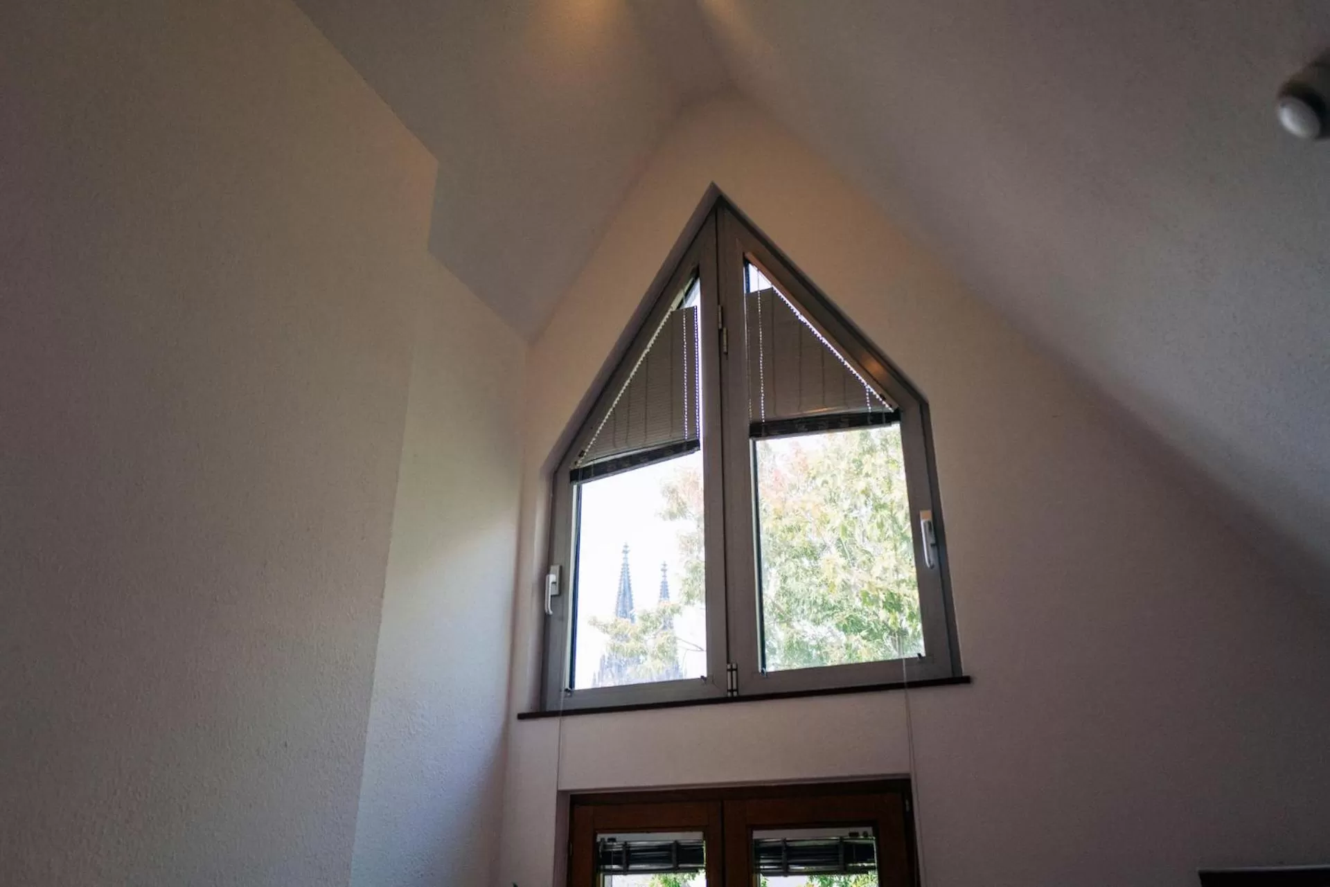 Garden view in Lint Hotel Köln