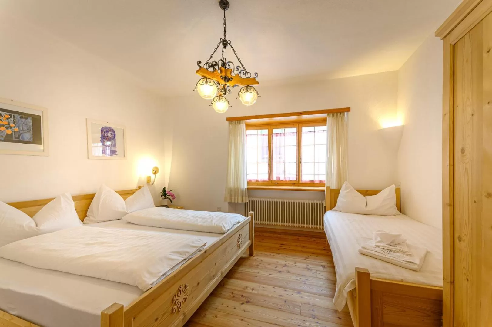 Bedroom, Bed in Hotel Centrale, Typically Swiss