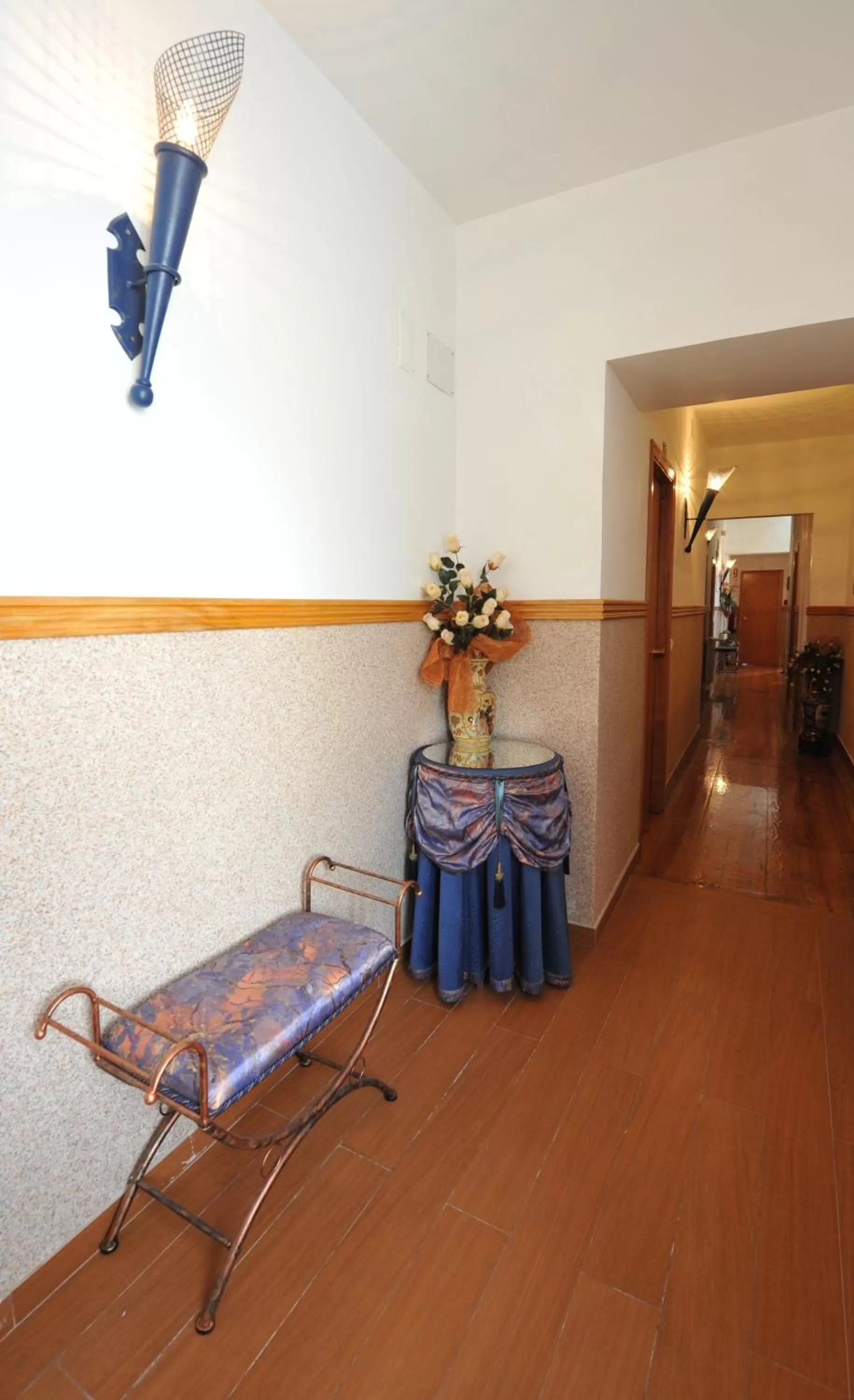 Decorative detail in Hotel Aviz