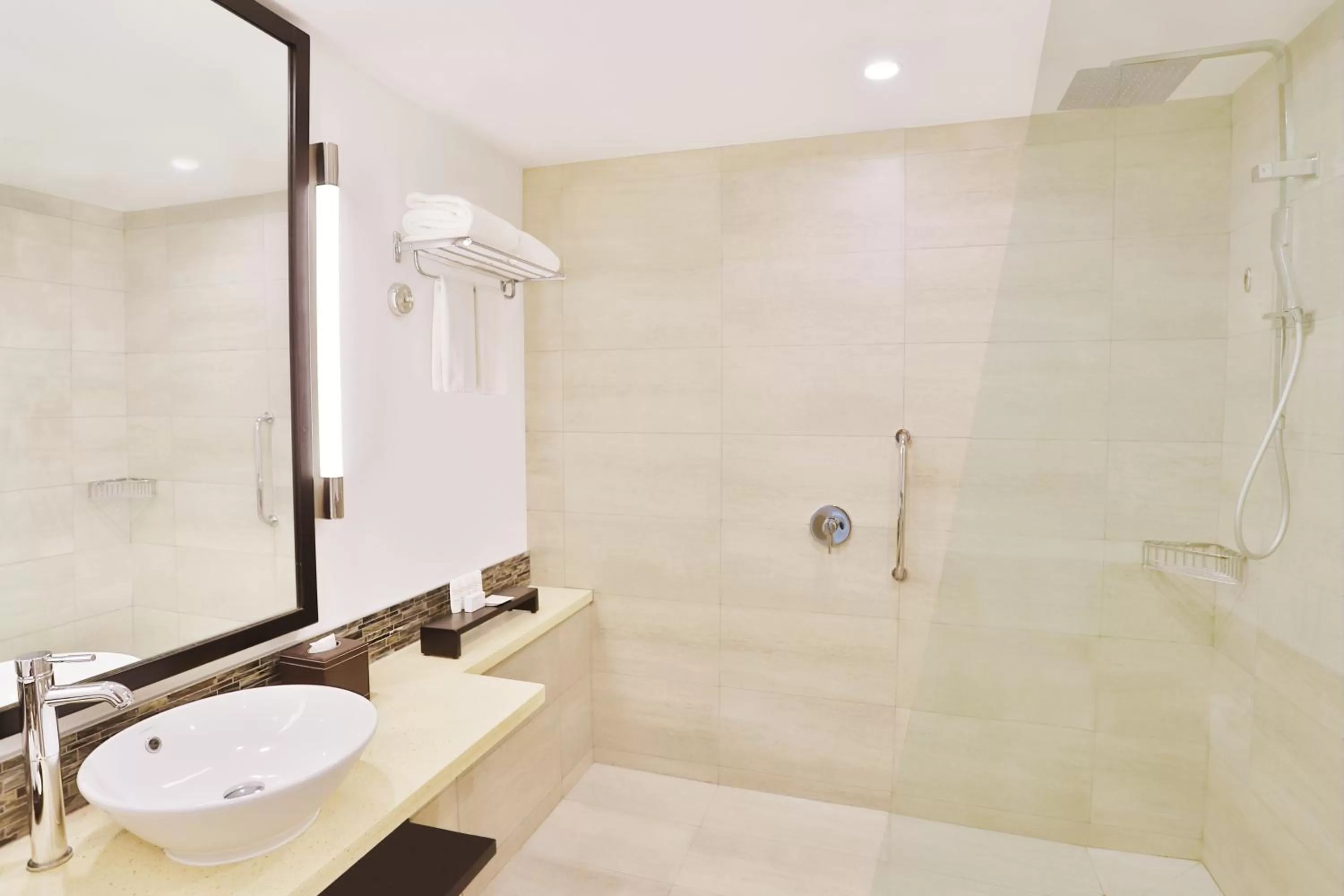 Bathroom in Radisson Blu Resort Fiji