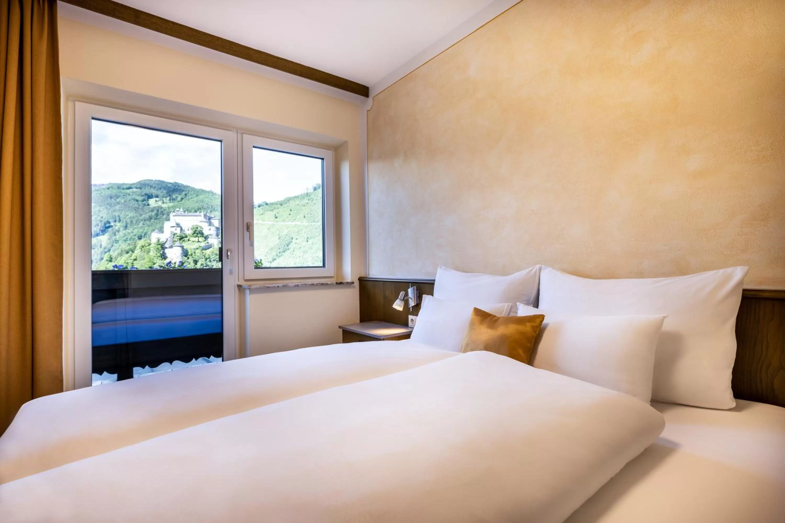 Bedroom, Bed in Der Burgblick-Adults Only