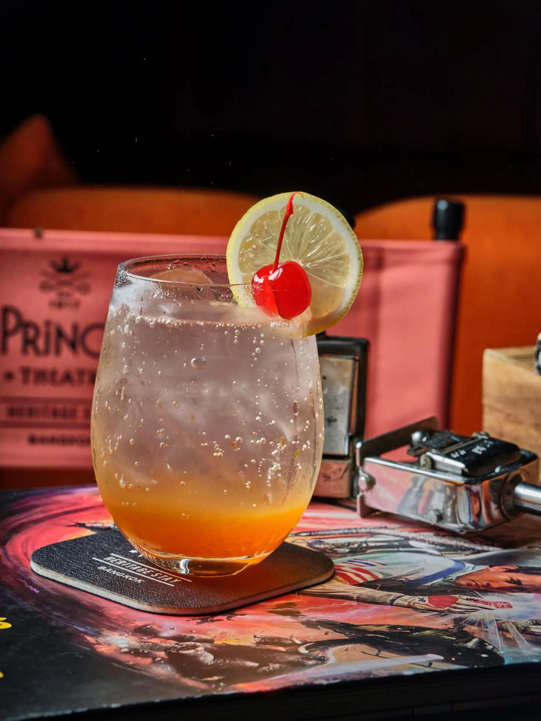 Drinks in Prince Theatre Heritage Stay Hostel - Silom