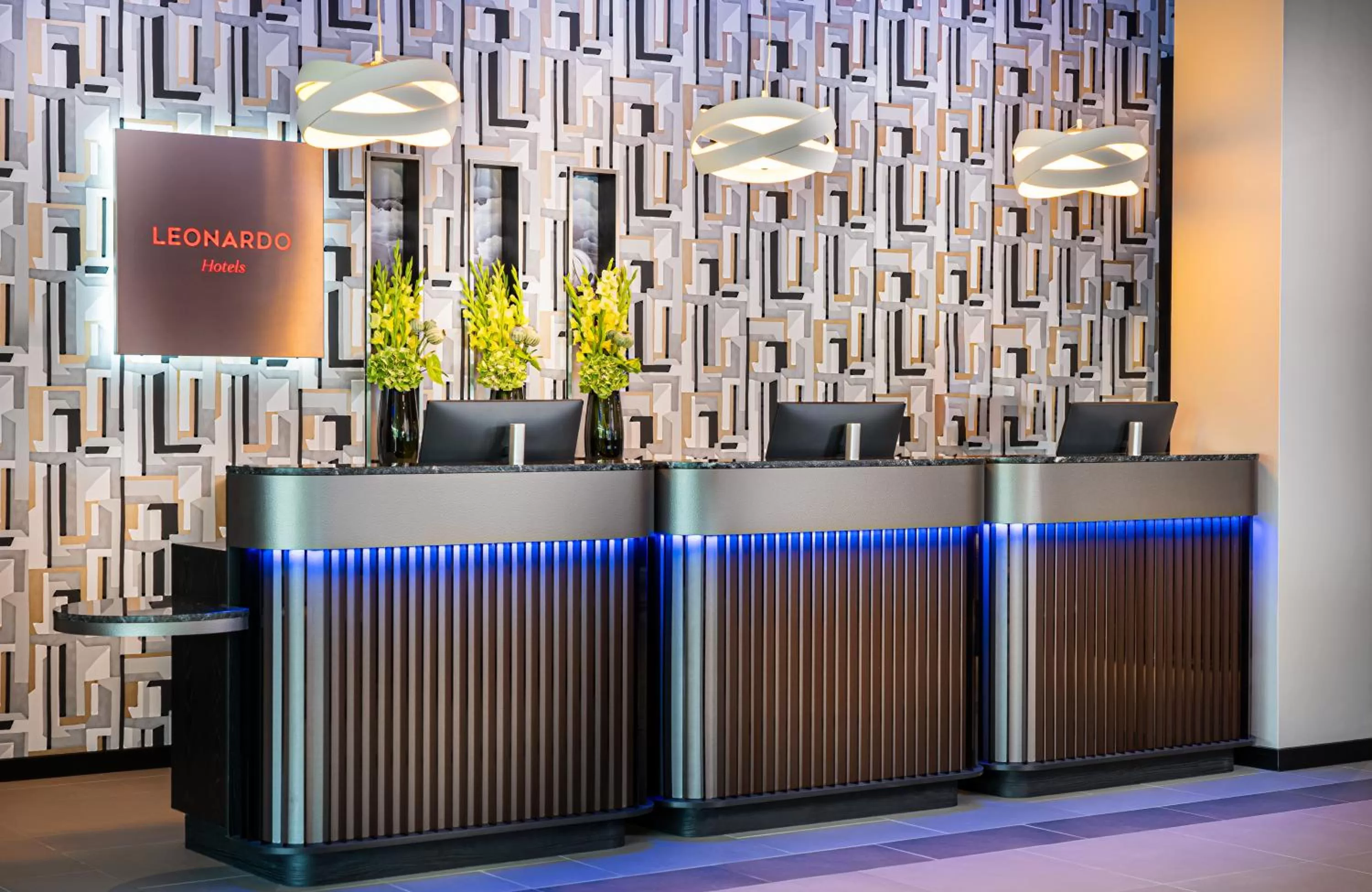 Lobby or reception in Leonardo Royal Hotel Cologne Bonn Airport
