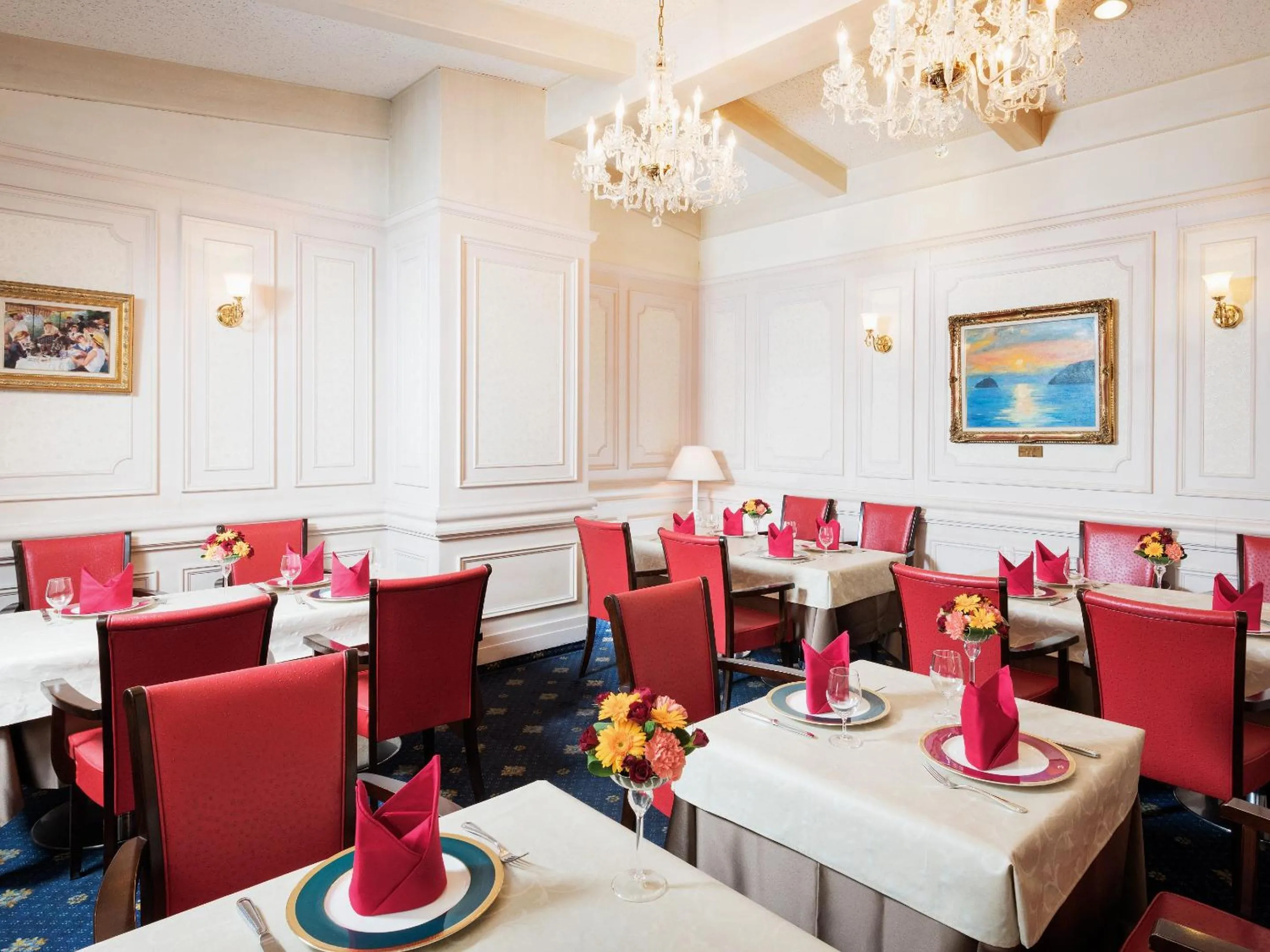 Restaurant/places to eat in Hotel New Hankyu Kyoto