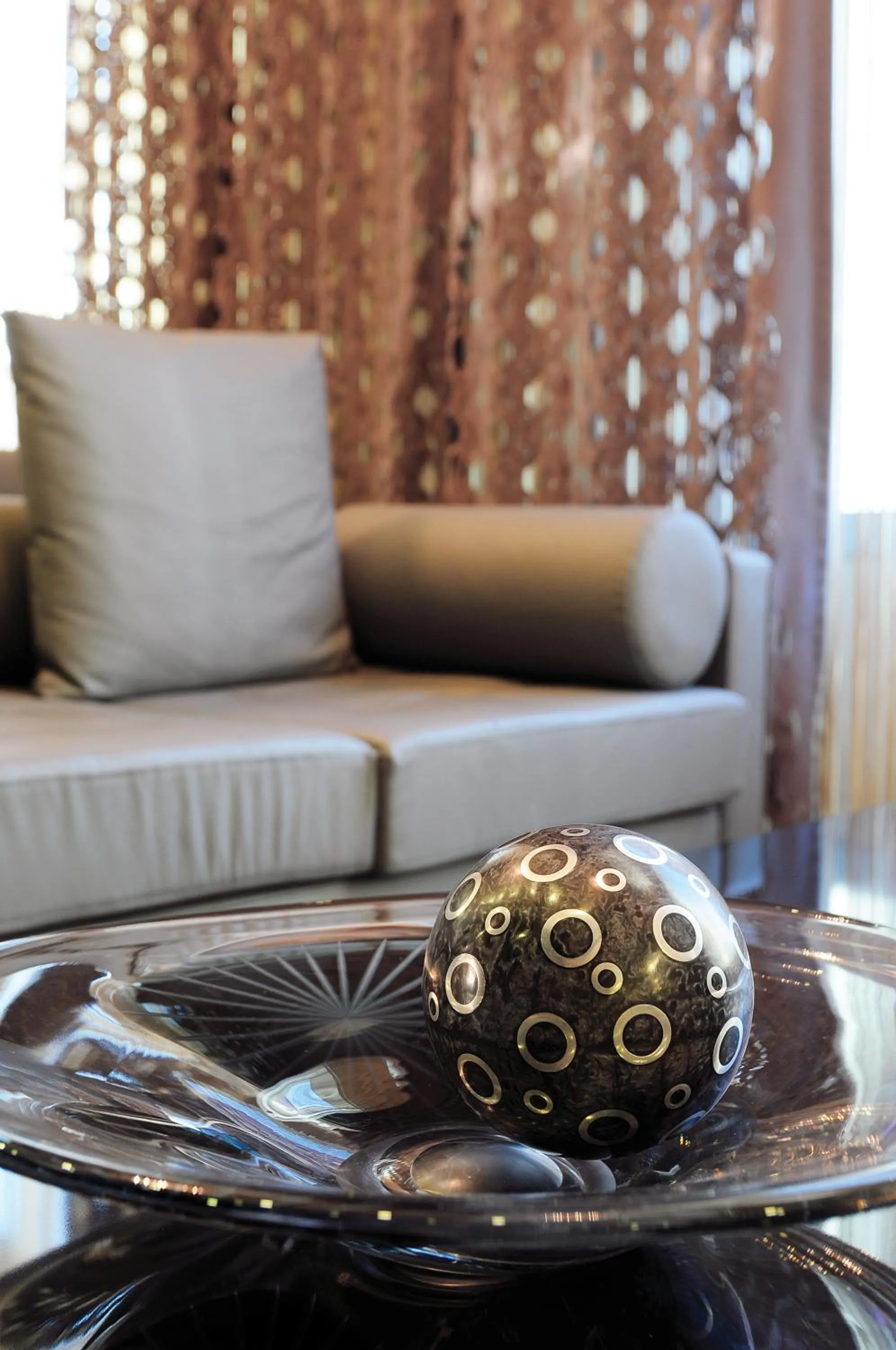 Decorative detail in Demora Hotel