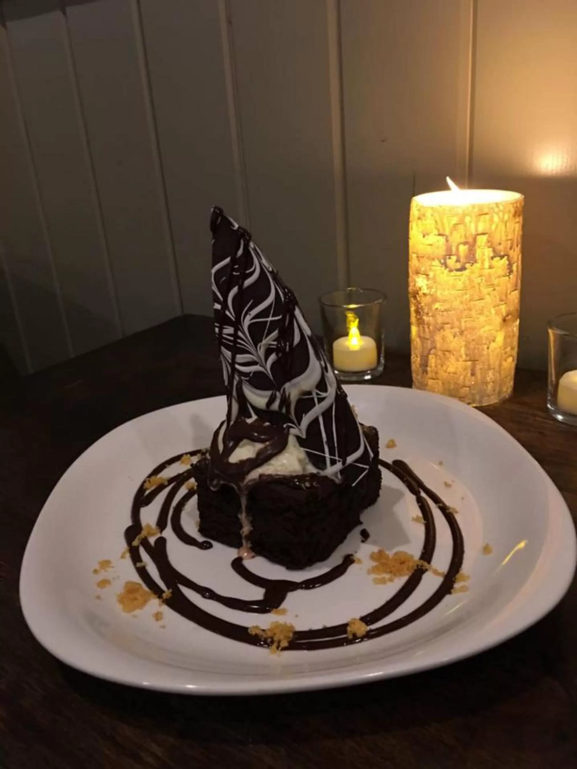 Restaurant/places to eat in The Bulldog Hotel