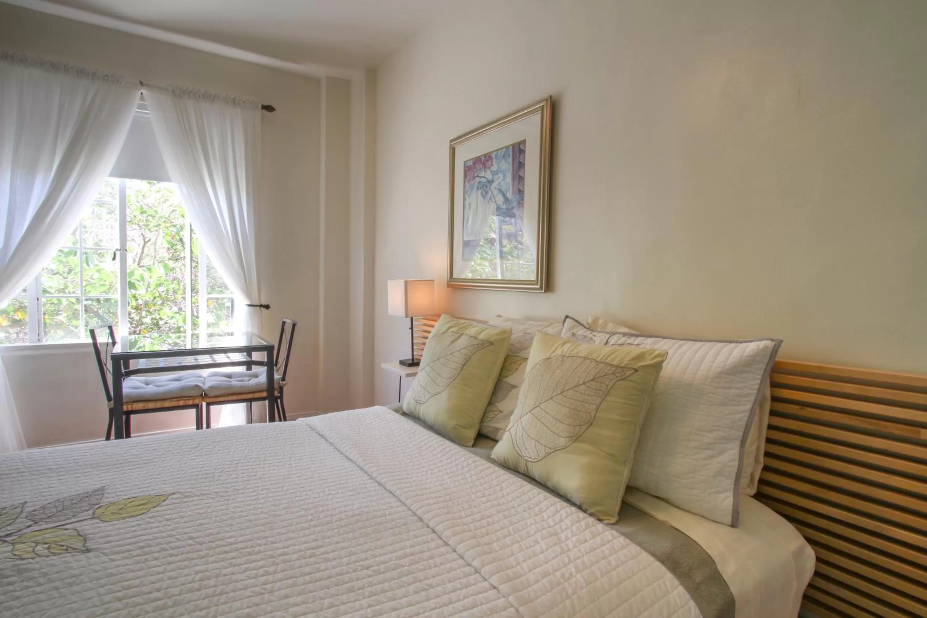 Deluxe Full in Hotel Royal