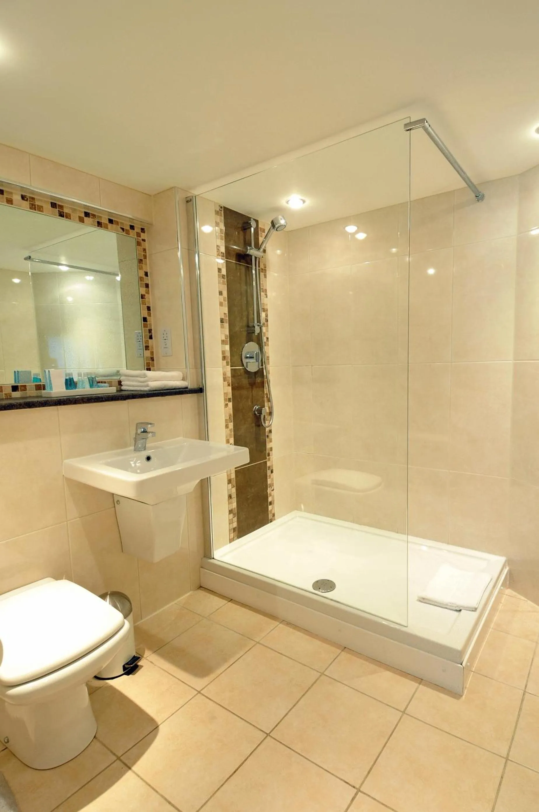 Bathroom in Sherbrooke Castle Hotel