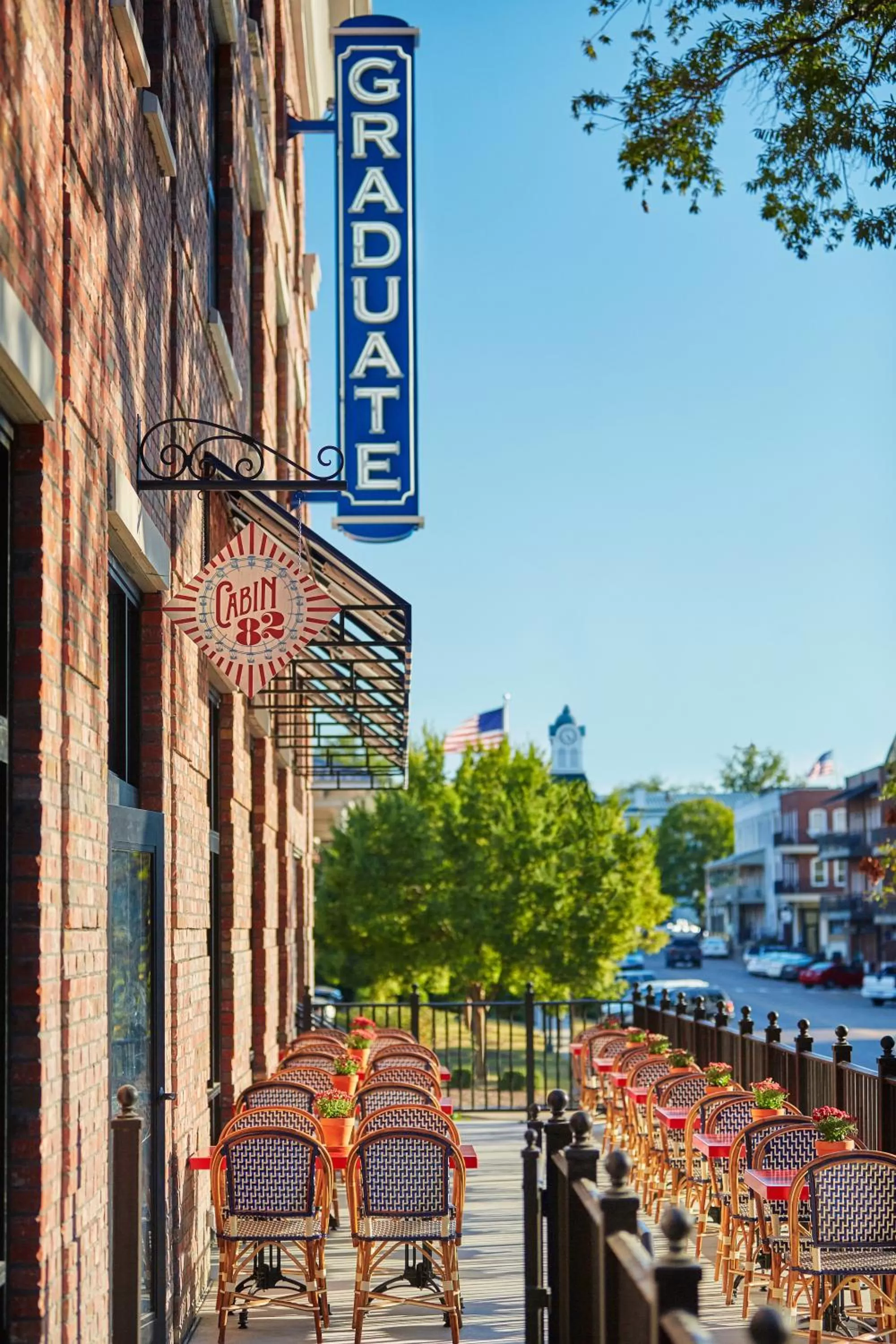 Property building in Graduate by Hilton Oxford