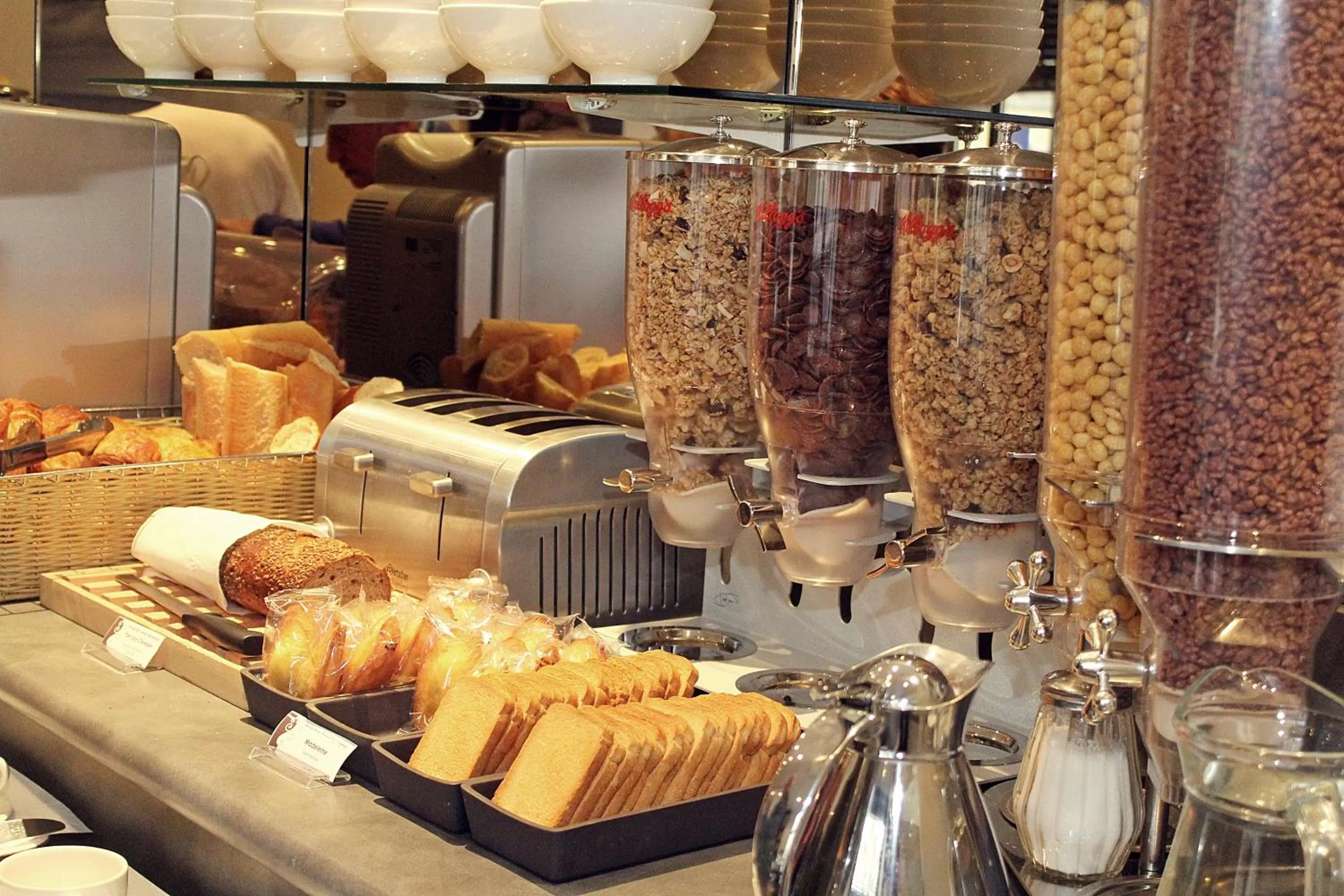 Restaurant/places to eat in Hotel Des Bains