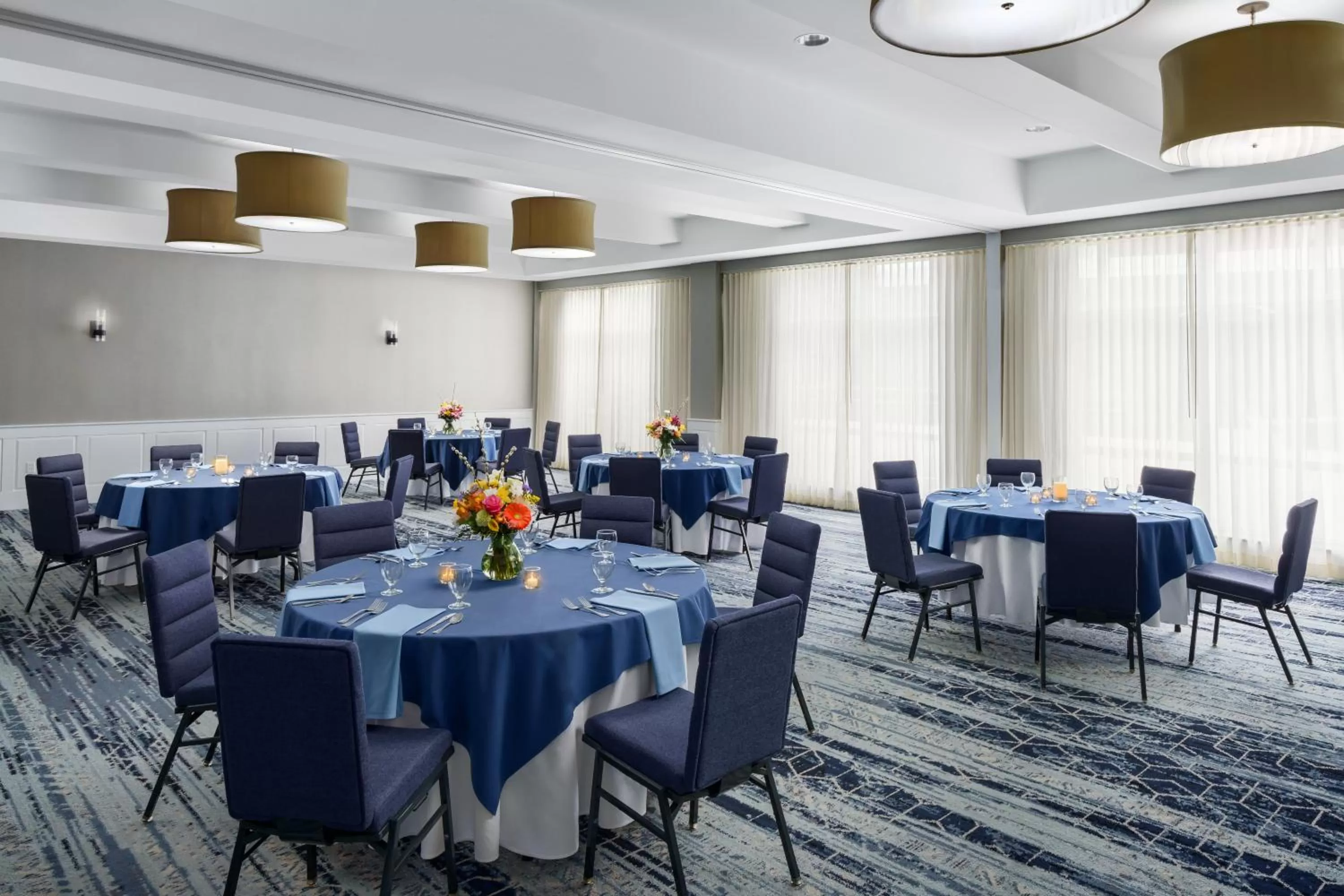 Banquet/Function facilities in Courtyard Keene Downtown