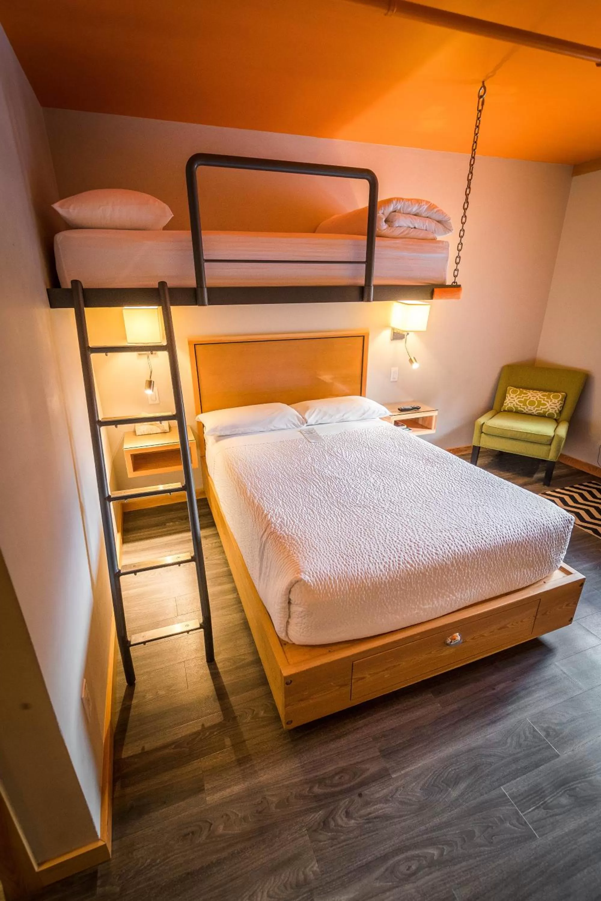 bunk bed, Bed in Adventure Hotel