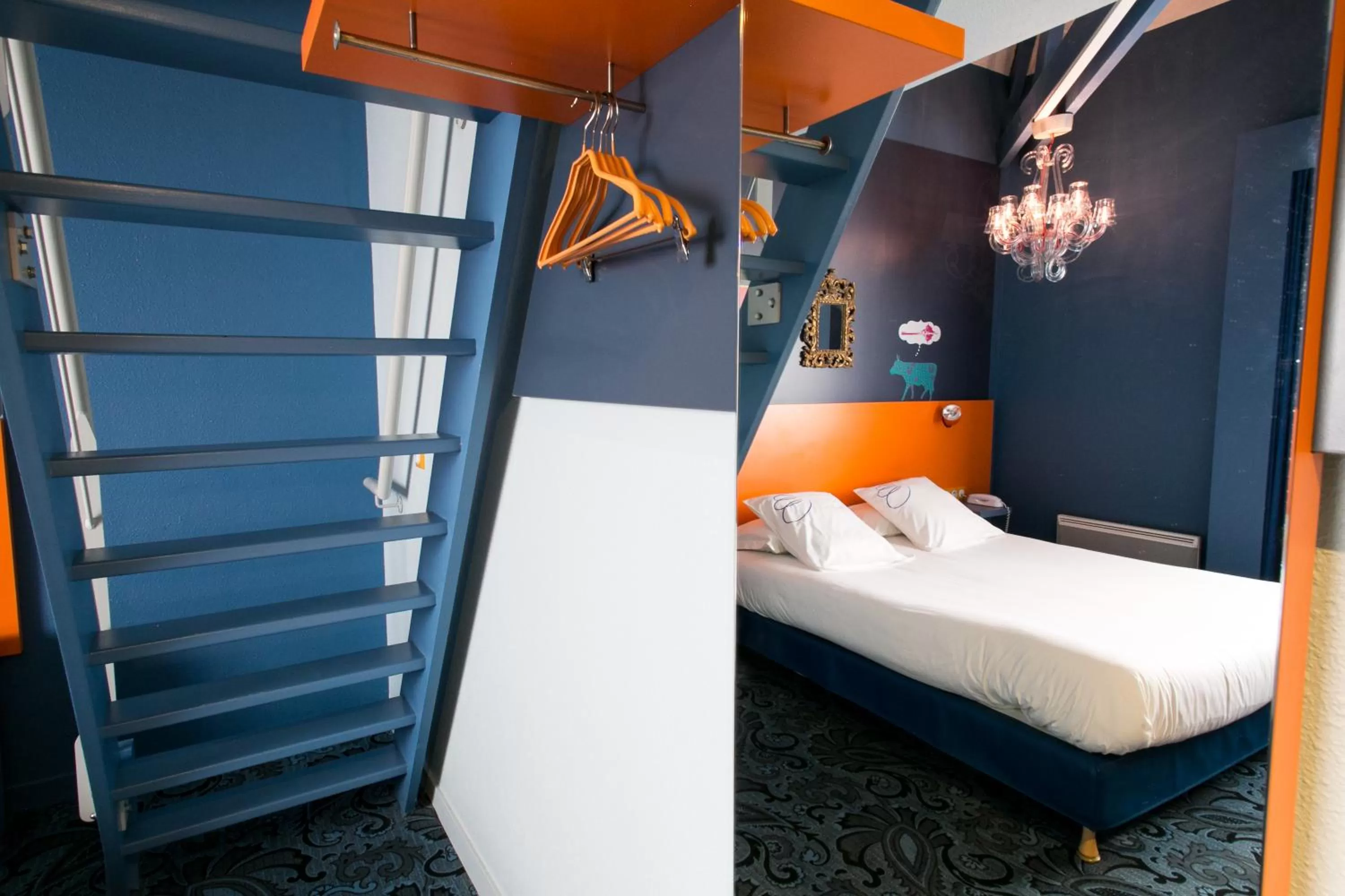 acessibility, Bed in Hotel Gabriel