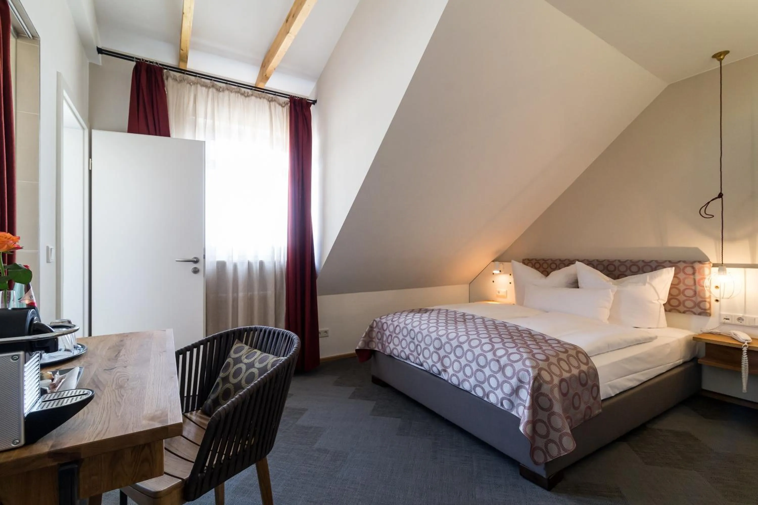 Photo of the whole room, Bed in Hotel Schöne Aussicht