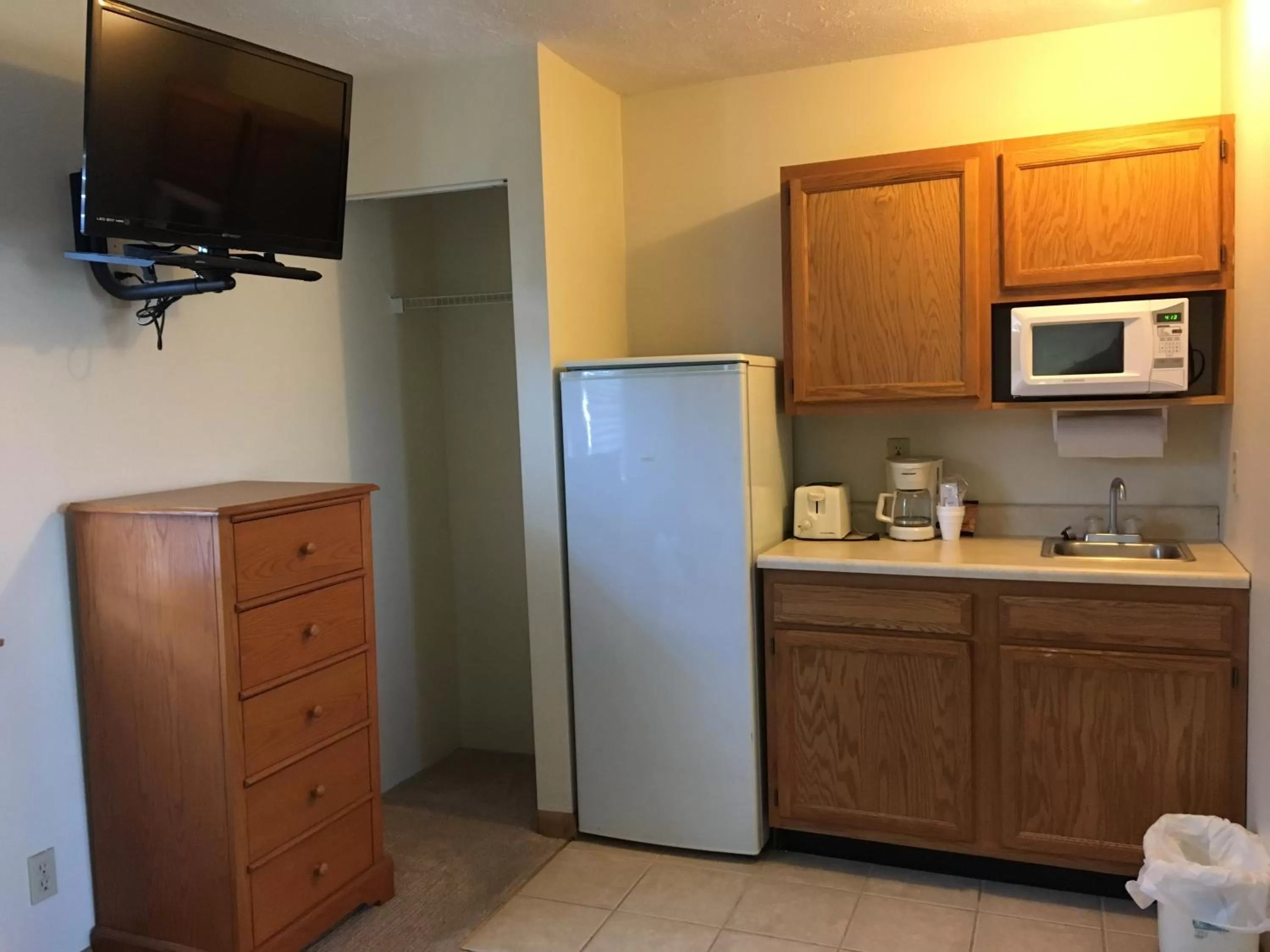 Kitchen or kitchenette in The North Star Inn