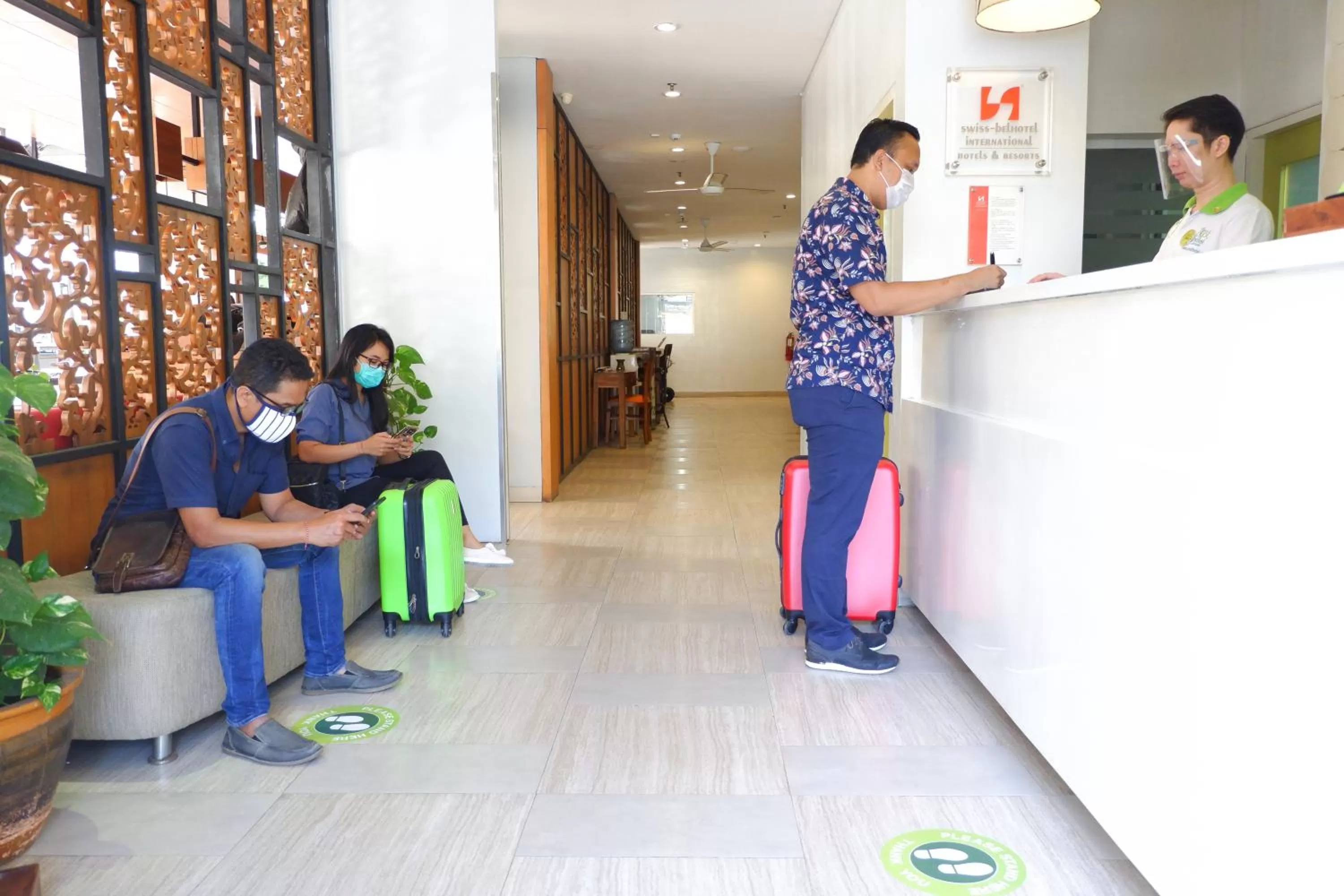 Lobby or reception in Zest Legian by Swiss-Belhotel International