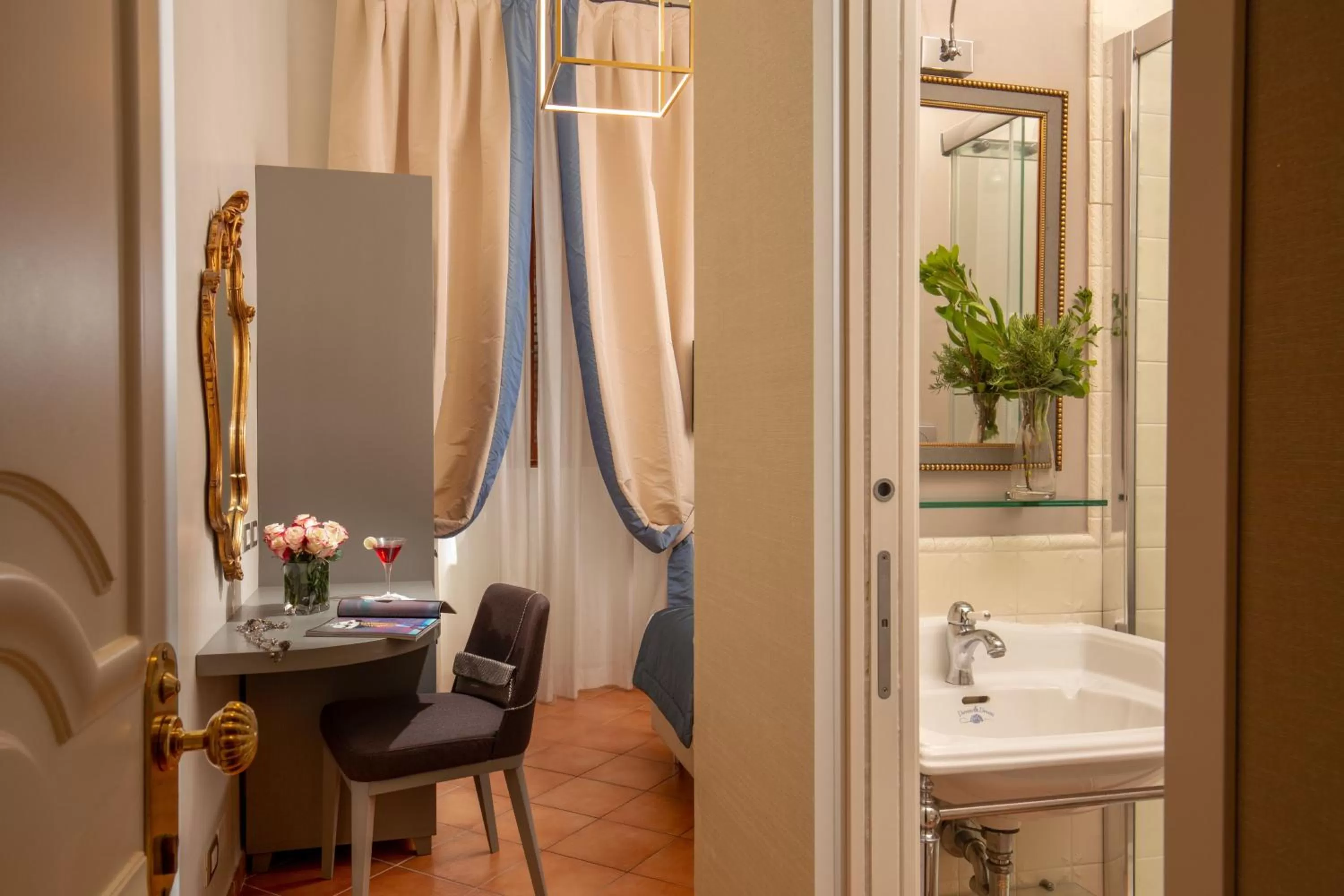 Bedroom in Hotel Mozart