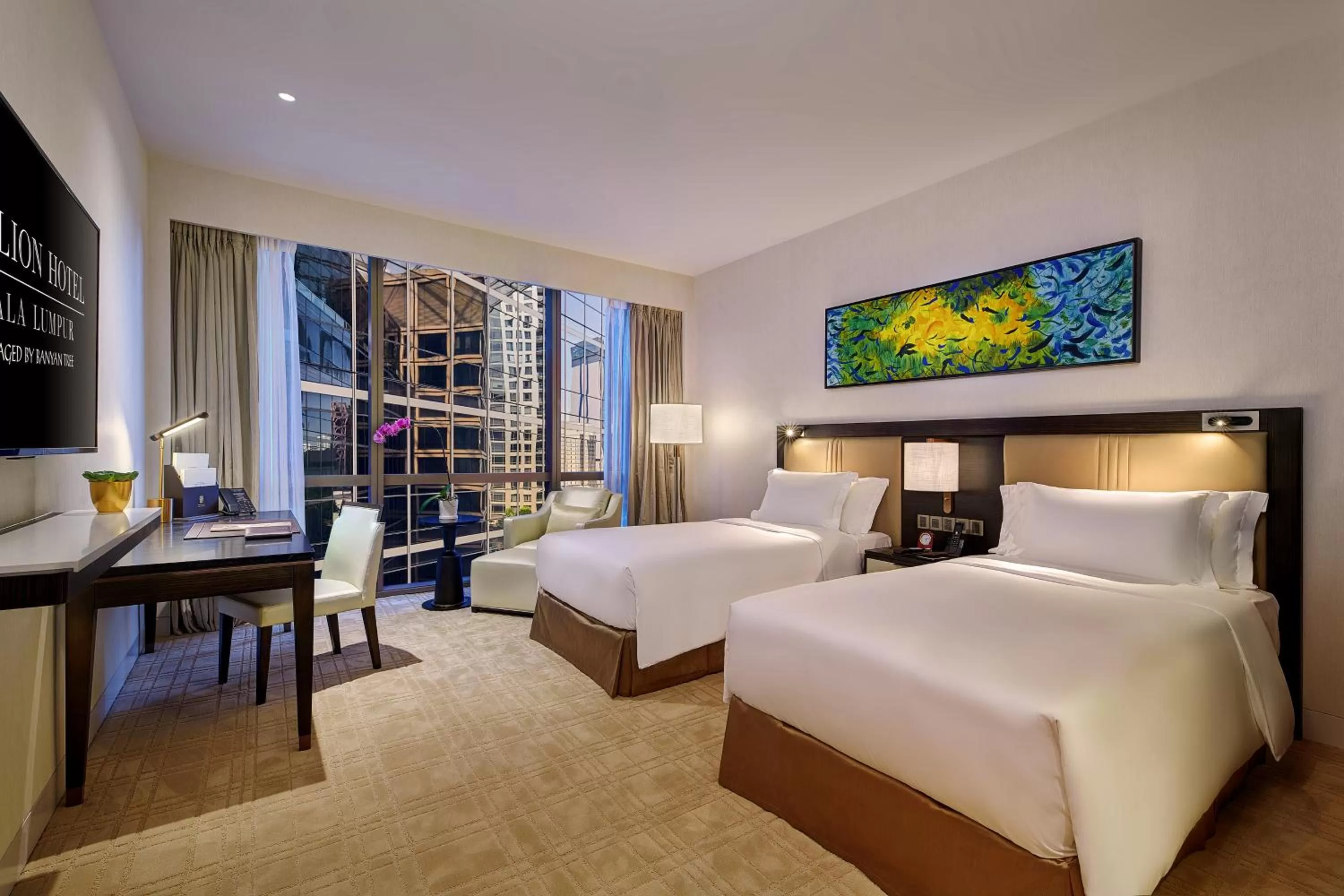 TV and multimedia, Bed in Pavilion Hotel Kuala Lumpur Managed by Banyan Tree
