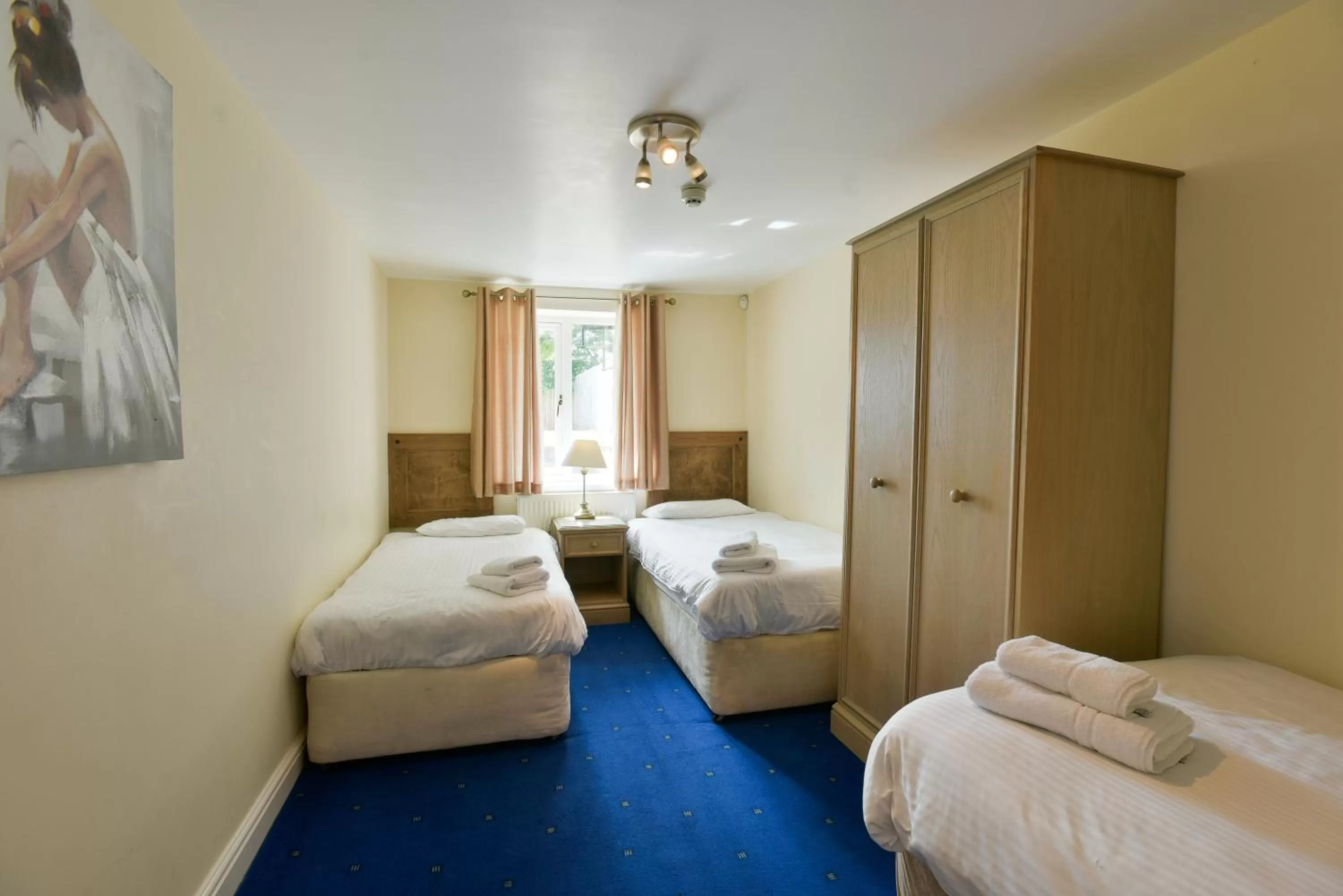 Bedroom, Bed in Edenhall Country Hotel