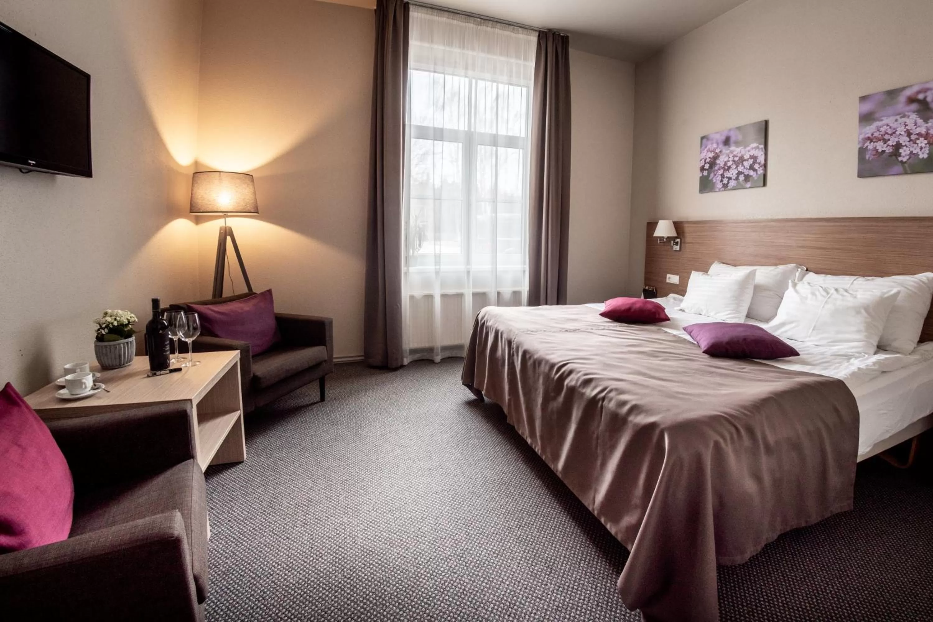 Photo of the whole room, Bed in Hotel Sigulda