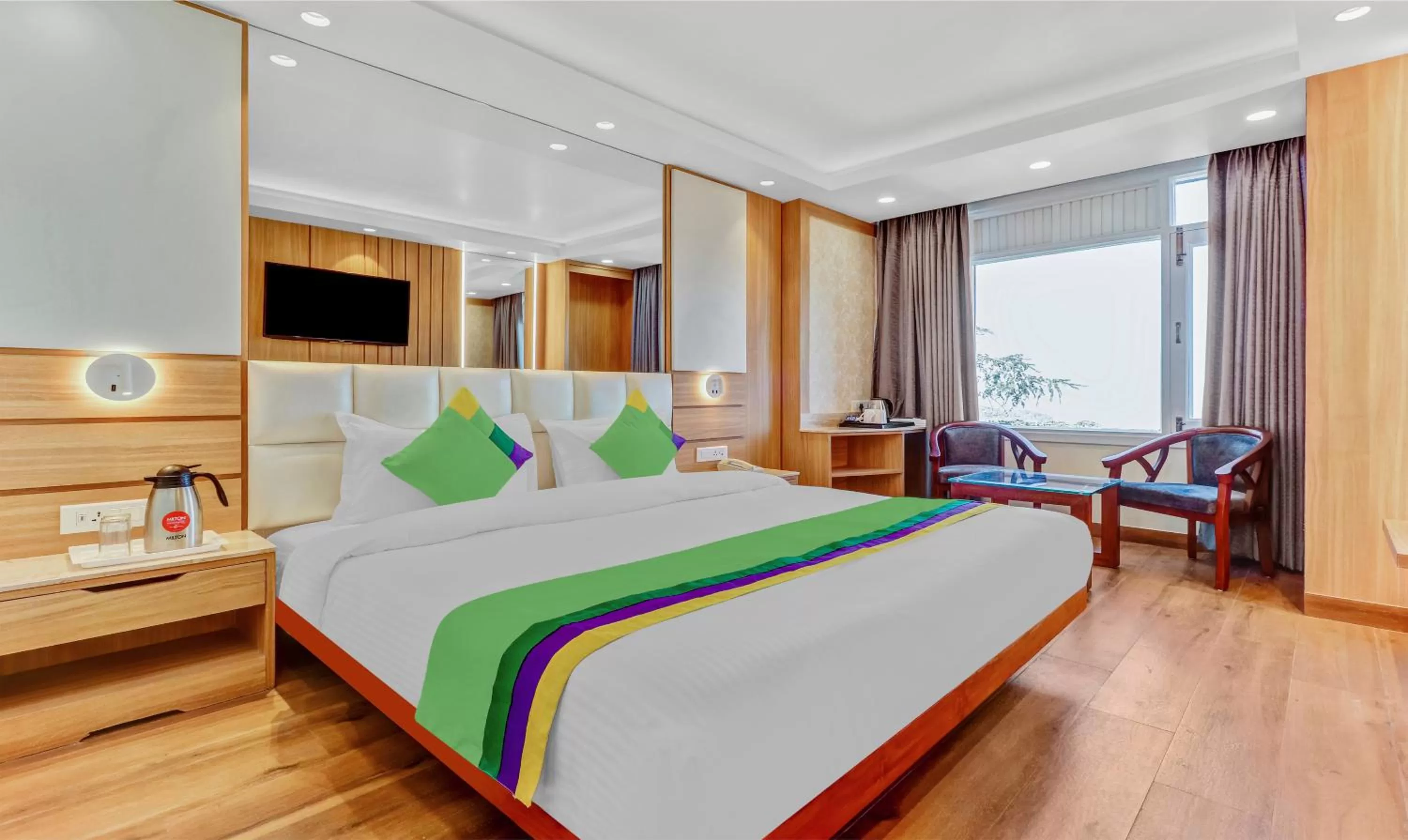 Treebo Varuna With Mountain View, Mall Road