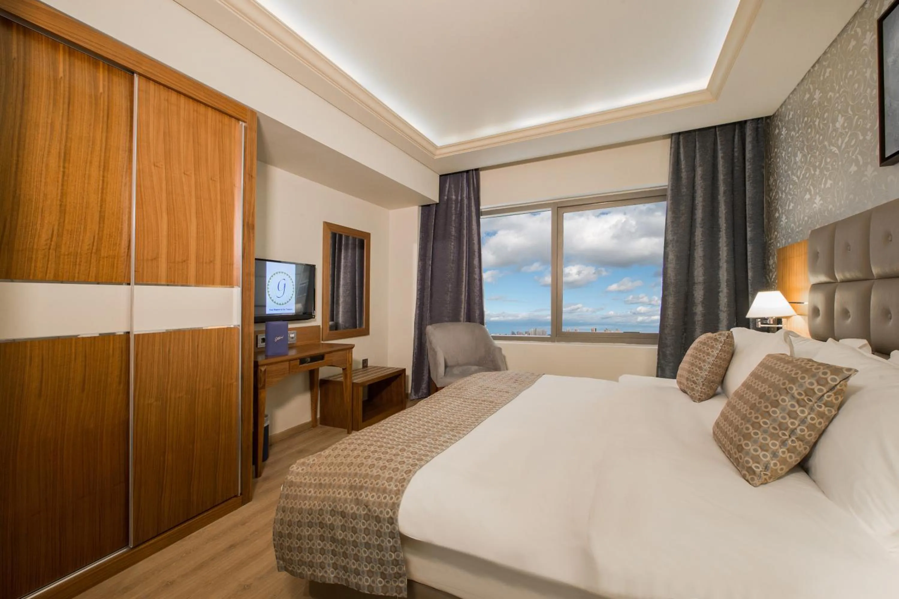 Decorative detail, Bed in Gems Hotel