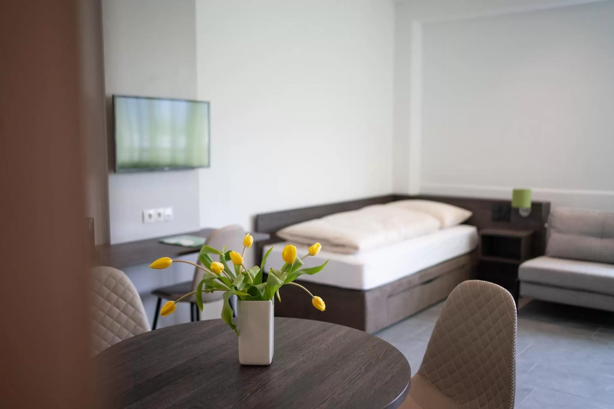 Decorative detail, Bed in eee Hotel Liezen