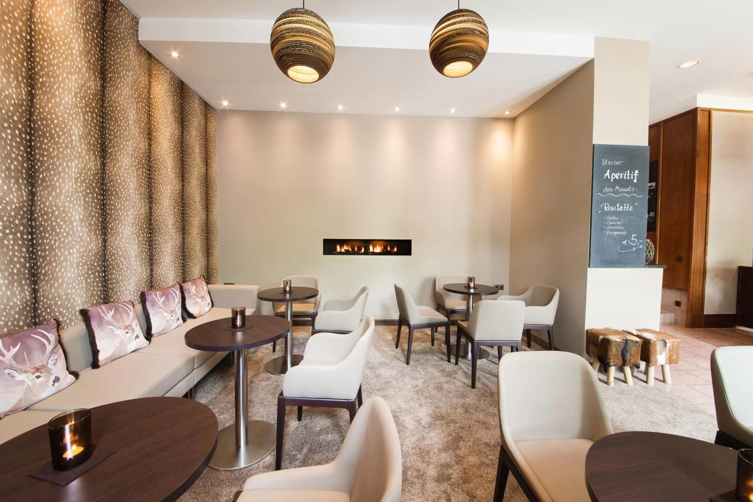 Lounge or bar in relexa hotel Bad Steben