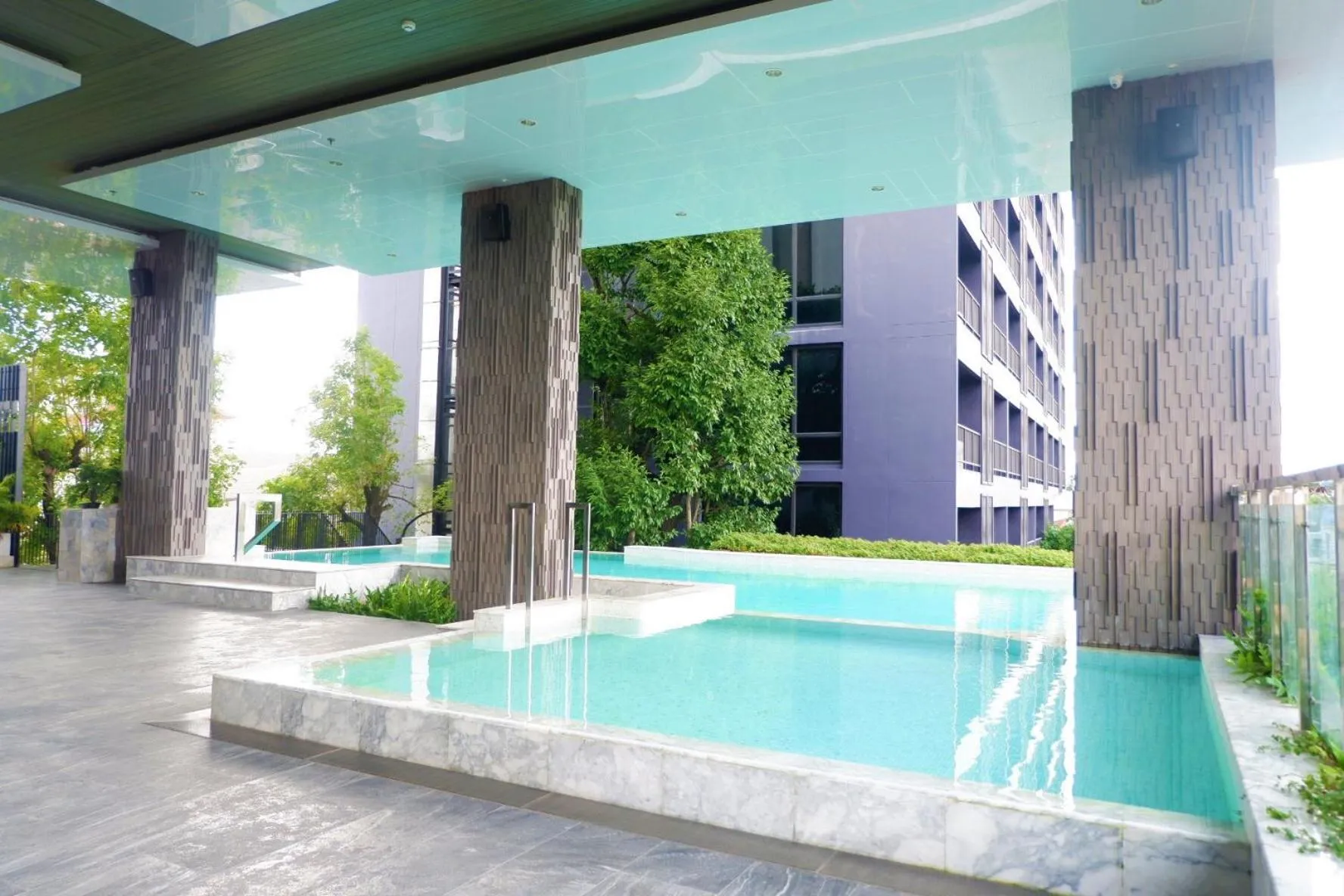 Swimming pool in Tonaoi Grand Hotel