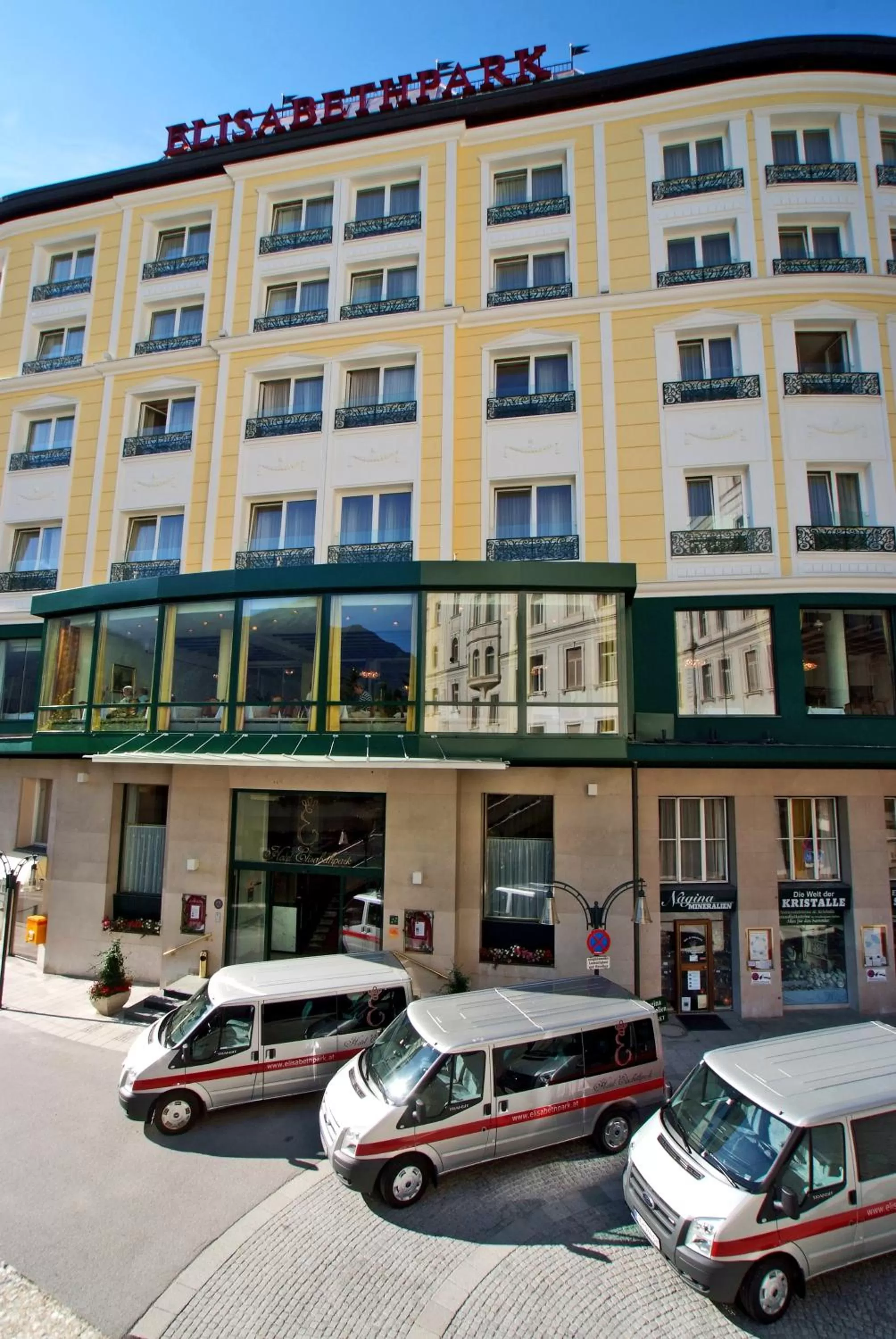 Area and facilities in Thermal Resort Hotel Elisabethpark