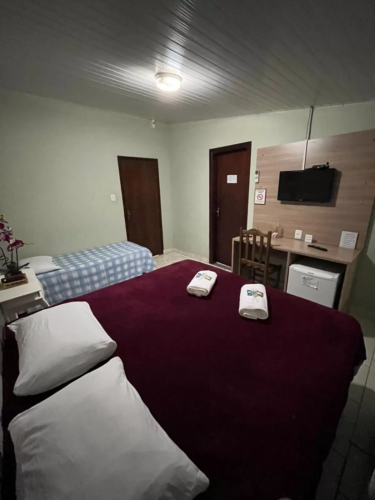 Bed in Hotel Vitória