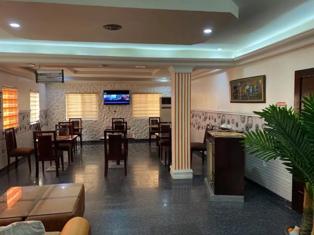 Property building in Galpin Suites