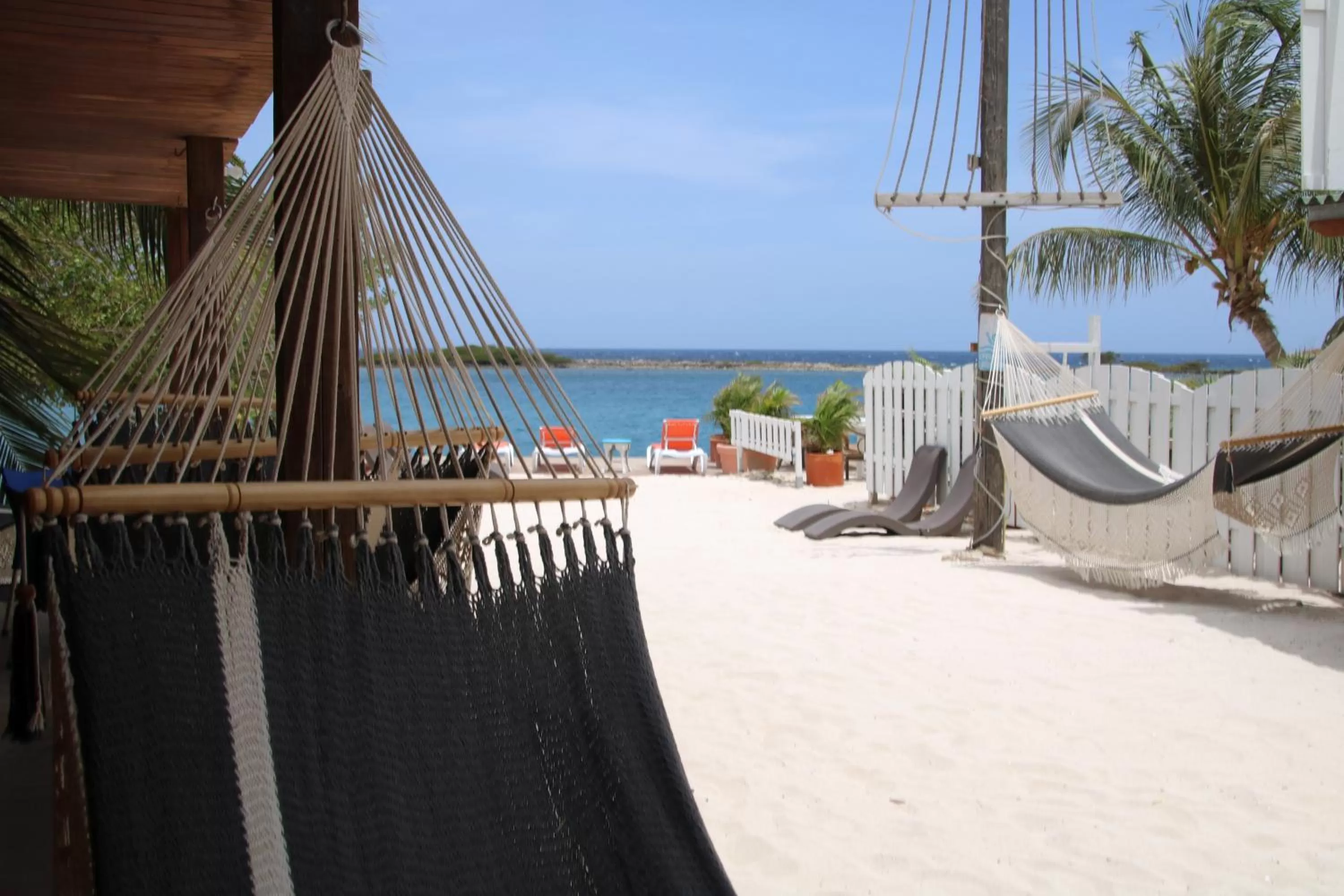 Beach in Coral Reef Beach