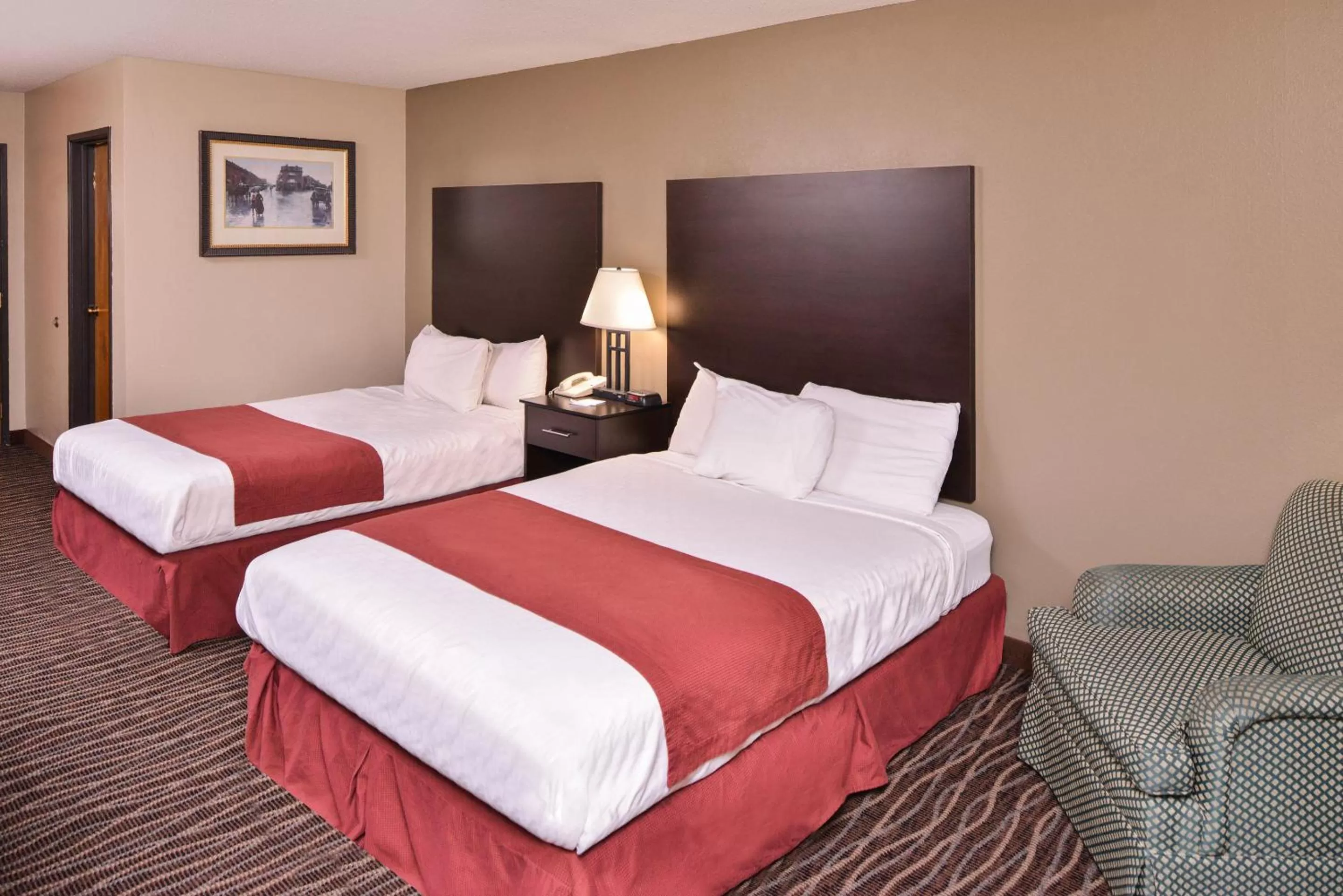 Photo of the whole room, Bed in Baymont by Wyndham Sioux Falls North,I-29,Russell St, Airport