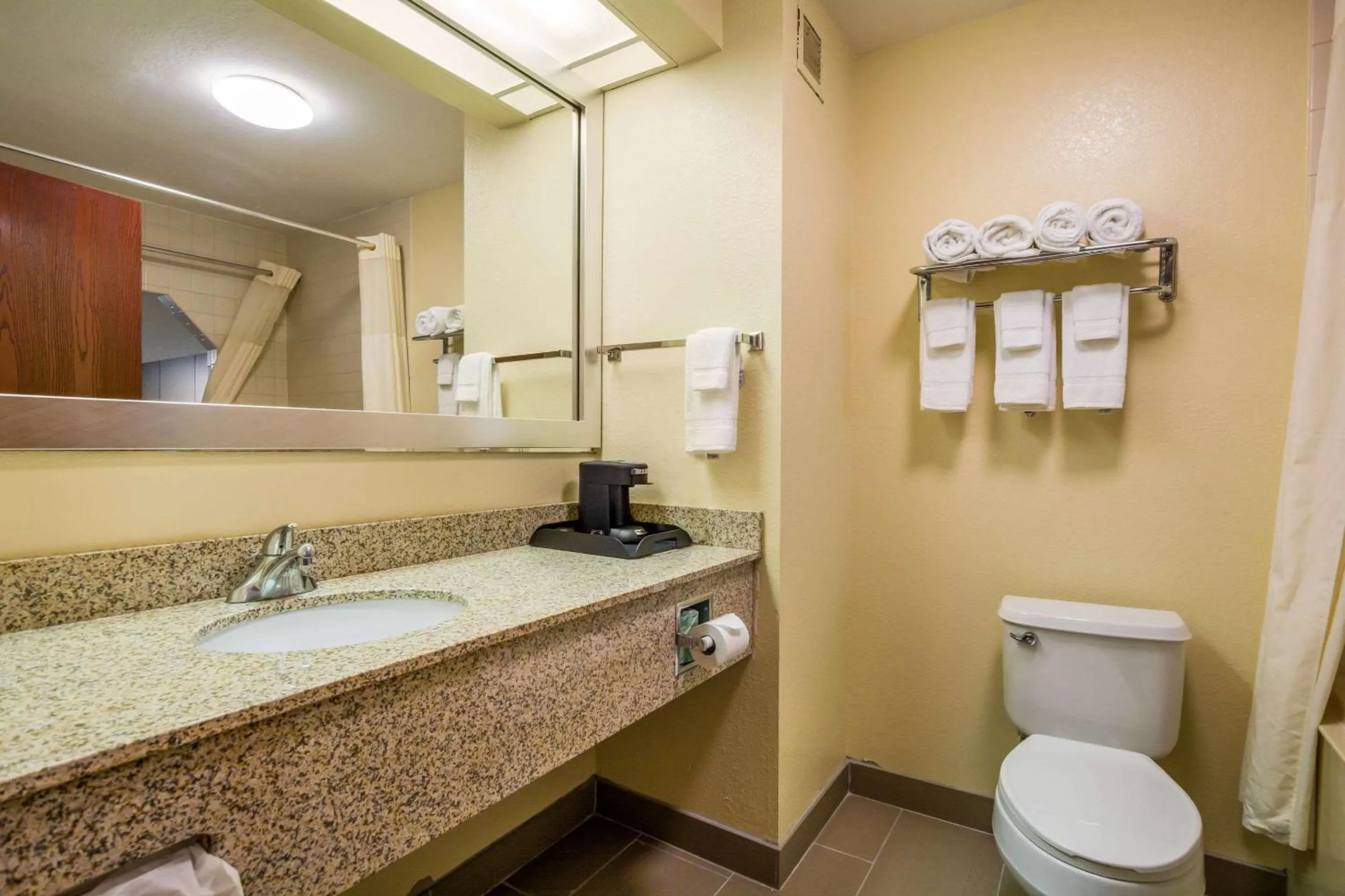 Bathroom in Quality Inn & Suites Sellersburg - Louisville Area