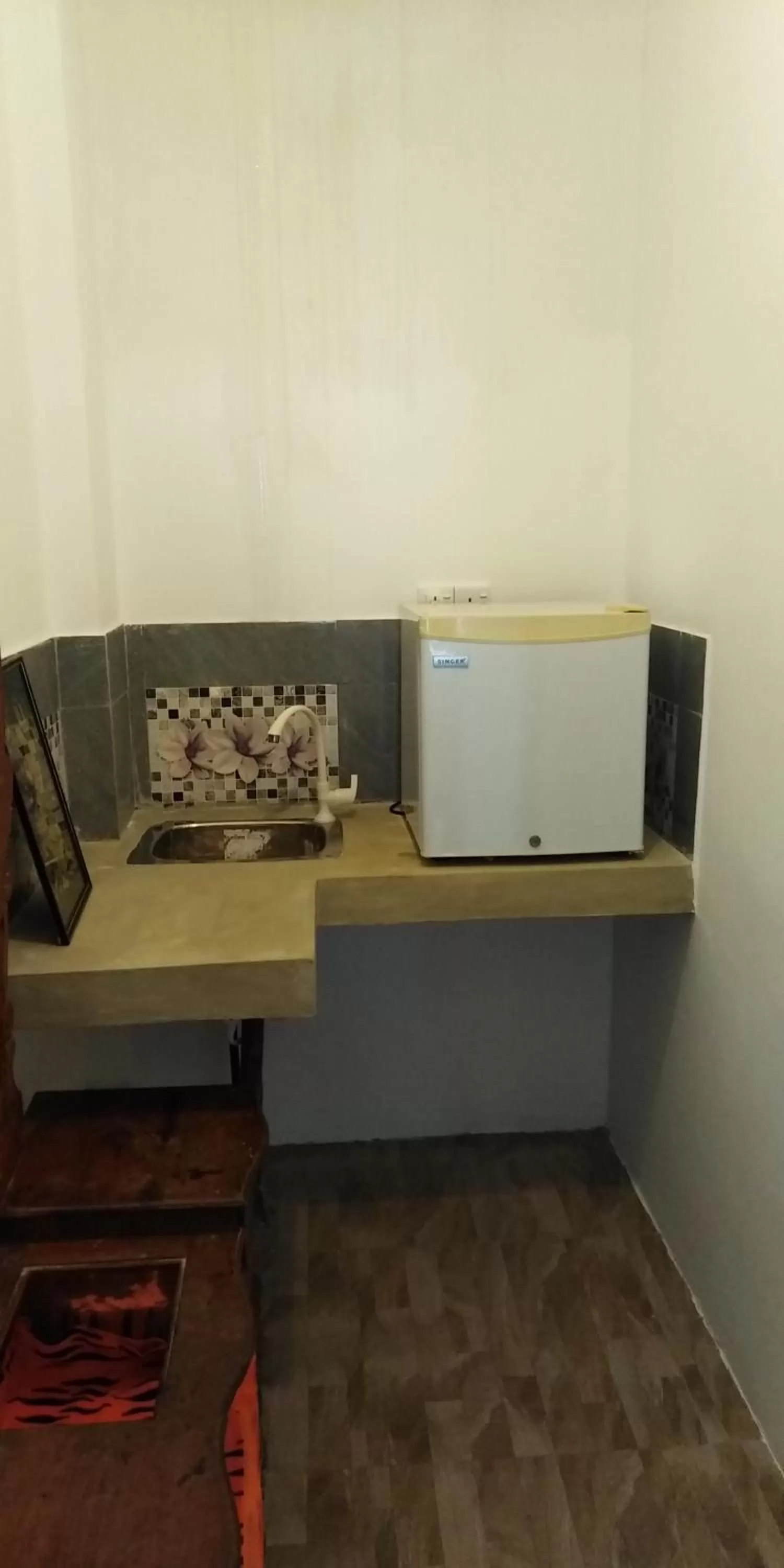 Kitchen or kitchenette, Kitchen/Kitchenette in Pearl Resort Mirissa