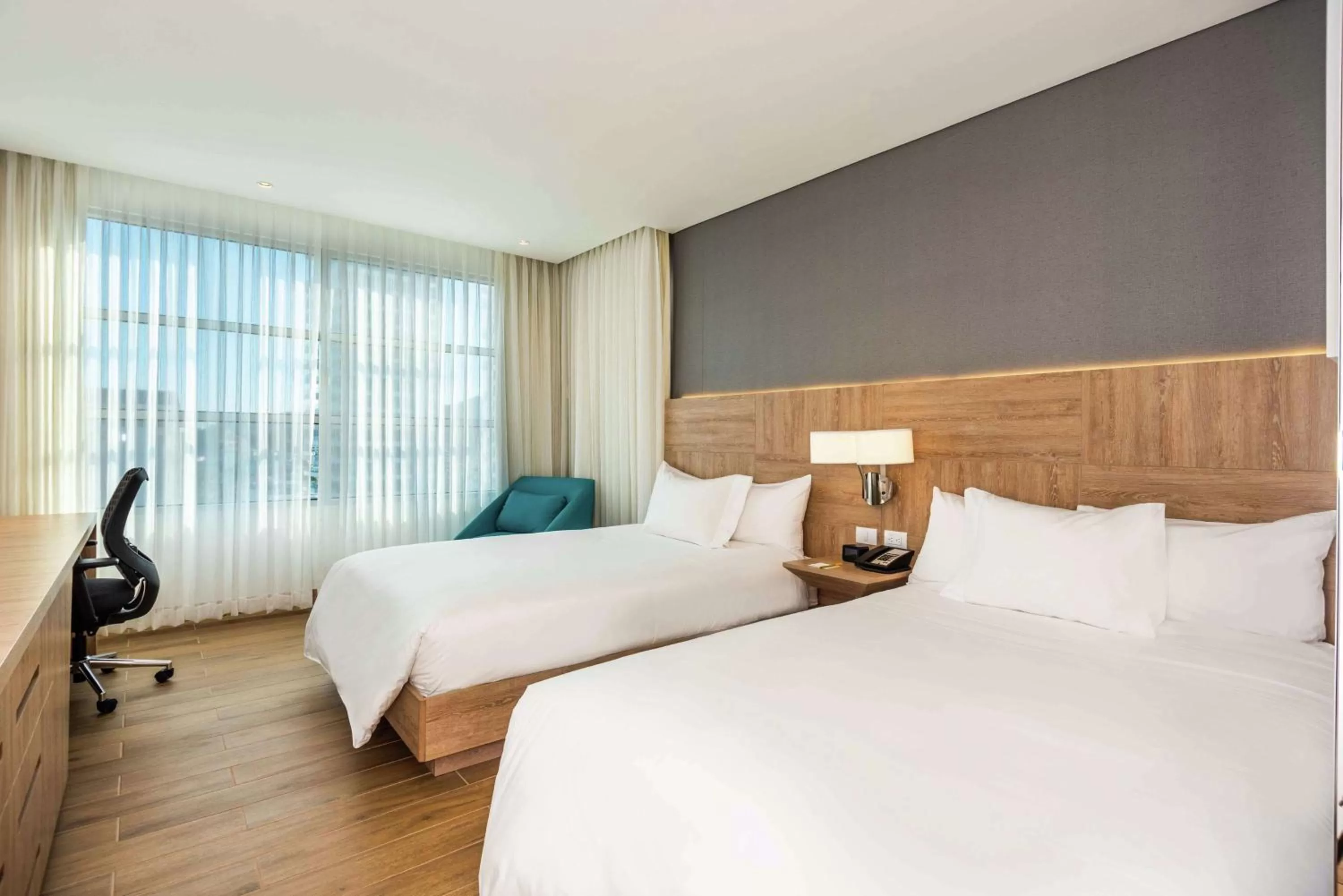 Bed in Hilton Garden Inn Santa Marta