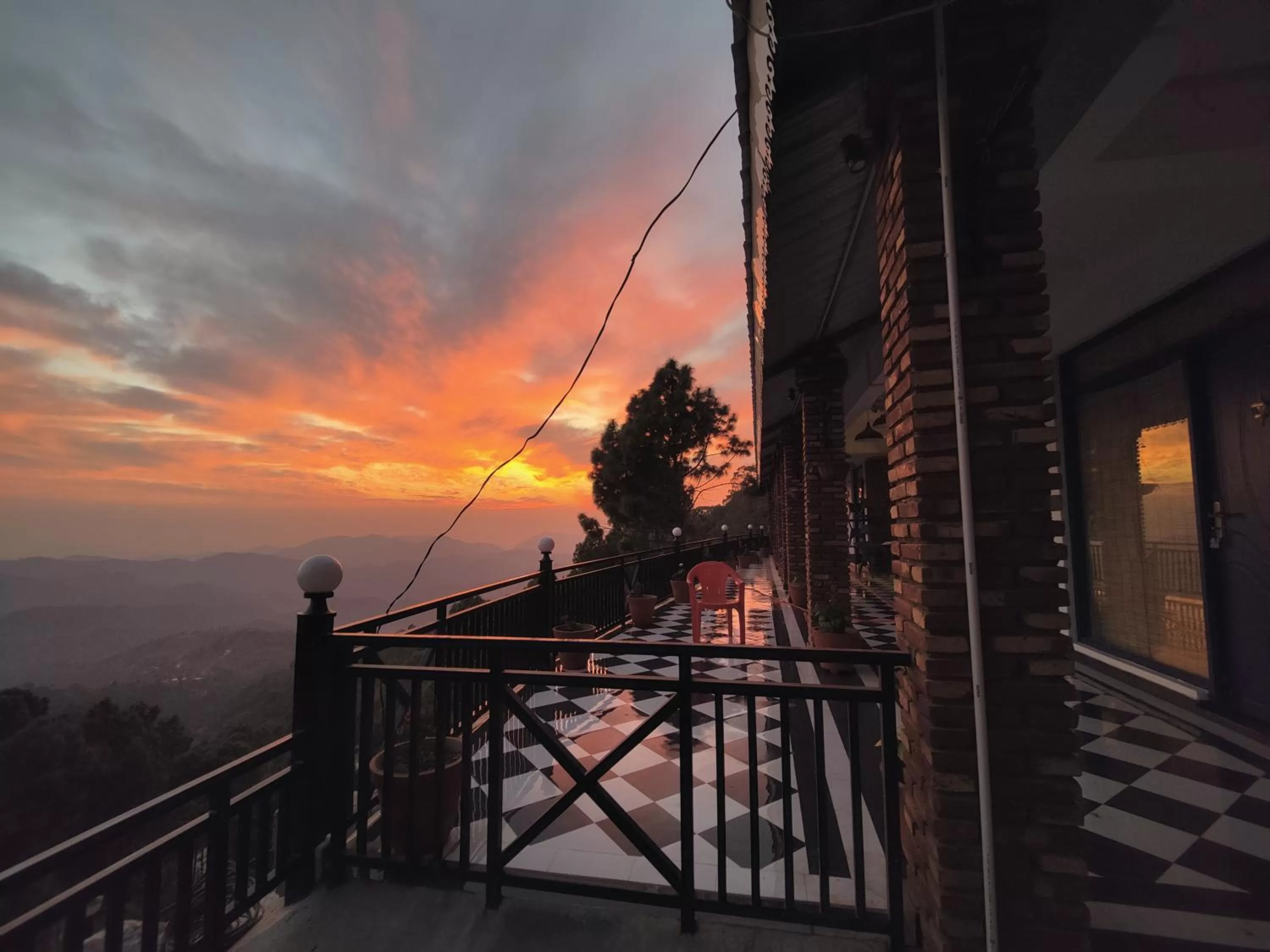 Patio in The Lanswood Estate