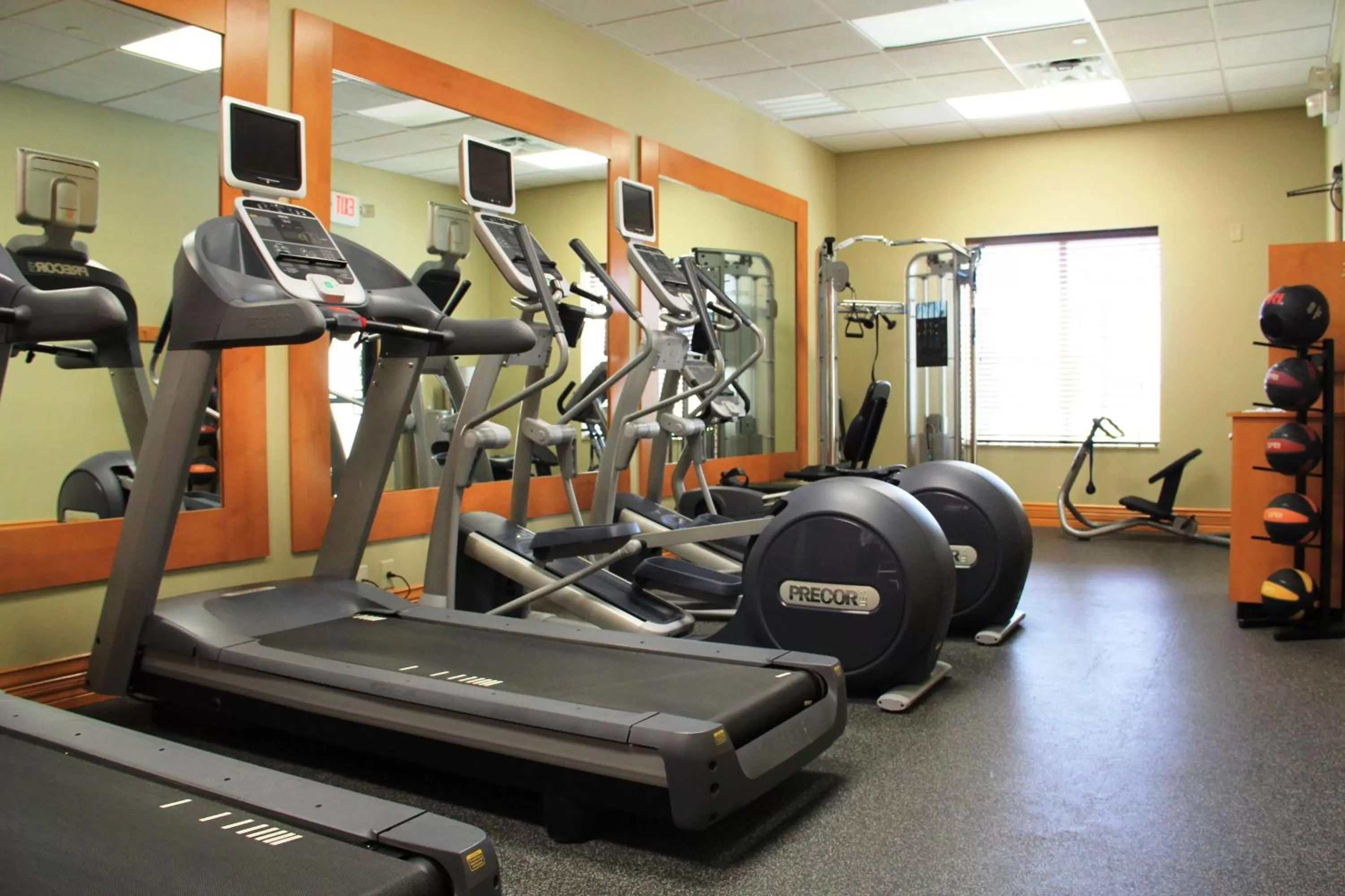 Fitness centre/facilities in Hilton Garden Inn Houston West Katy