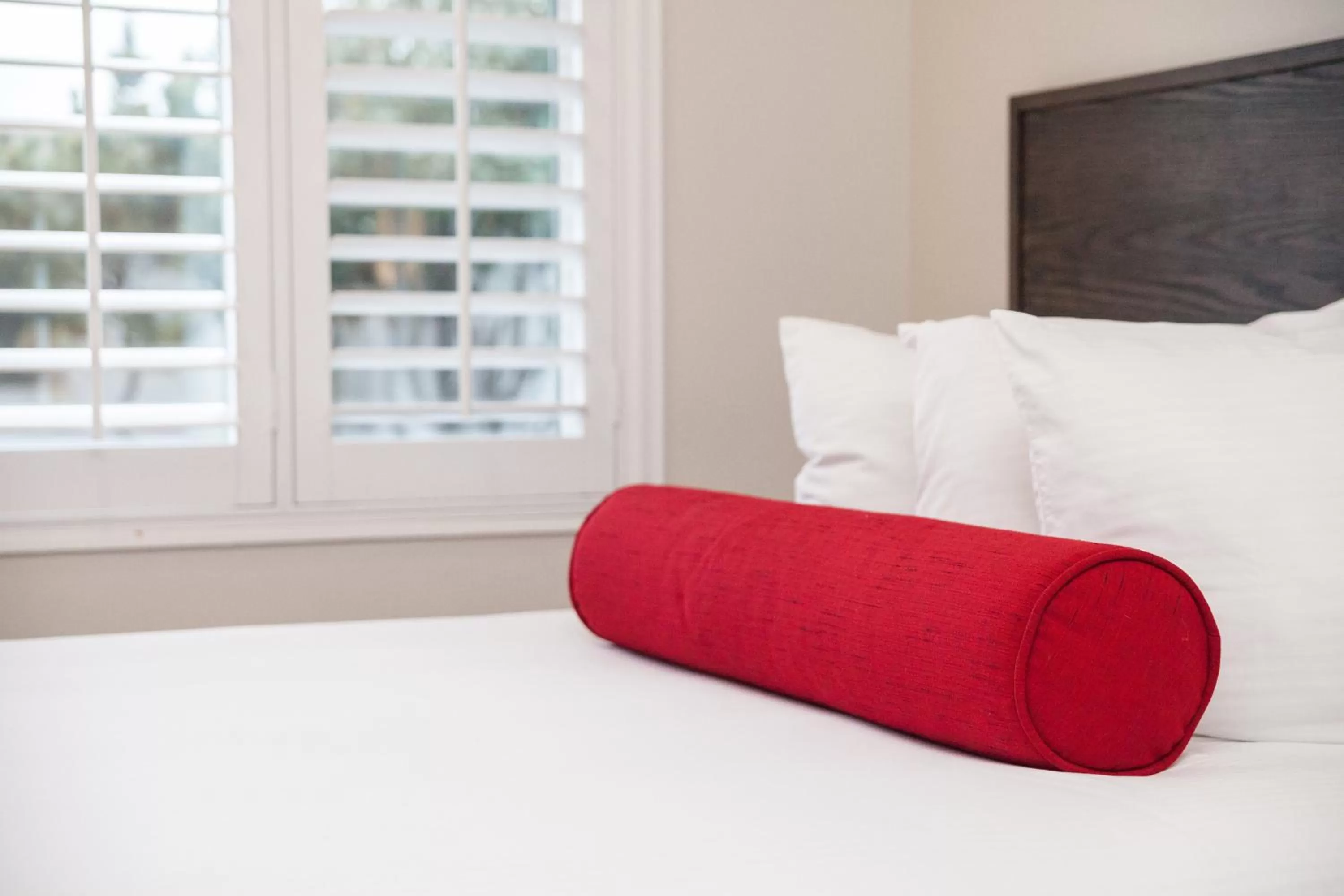 Bed in The Landing at Morro Bay