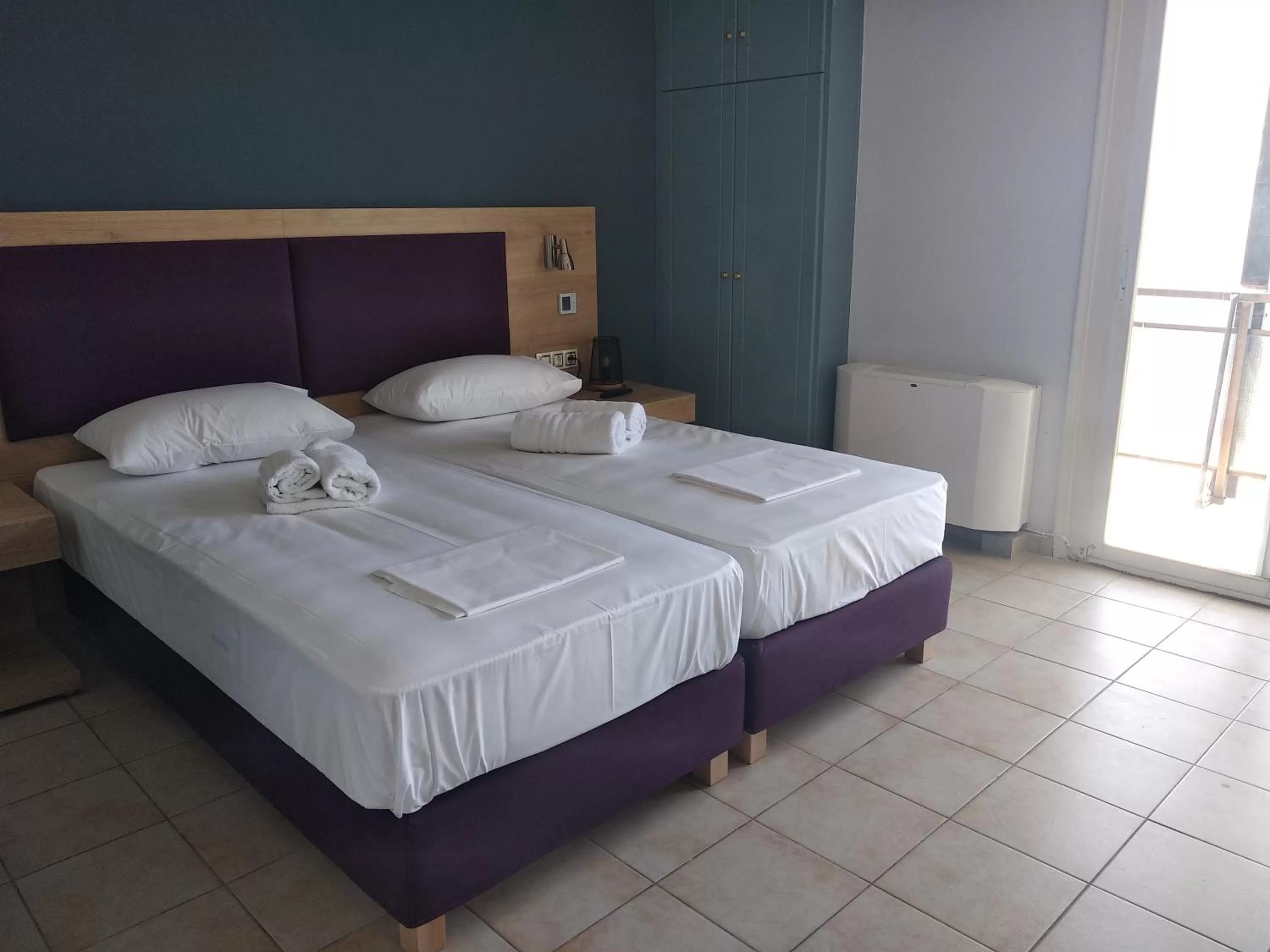 Bedroom, Bed in Hotel Plaza