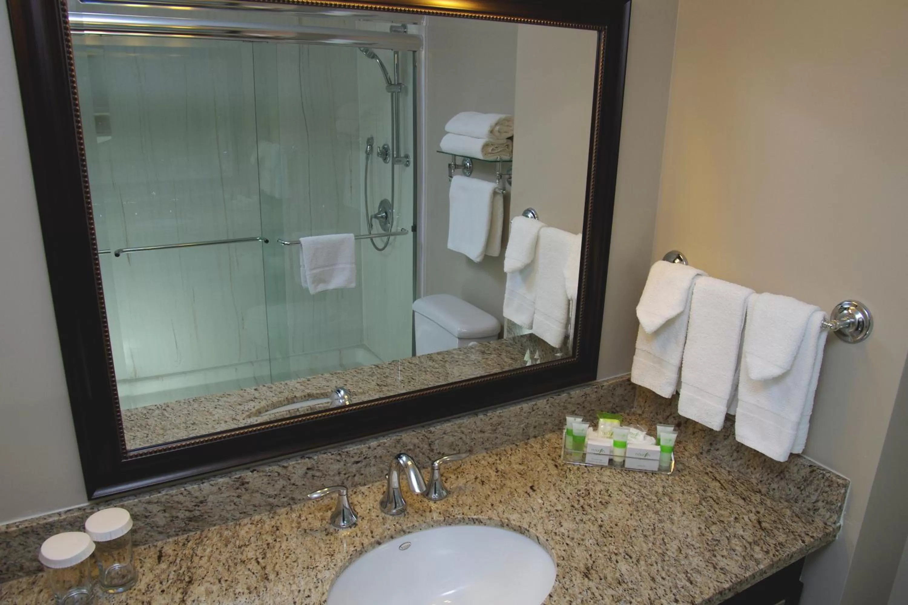 Bathroom in Visitor's Inn