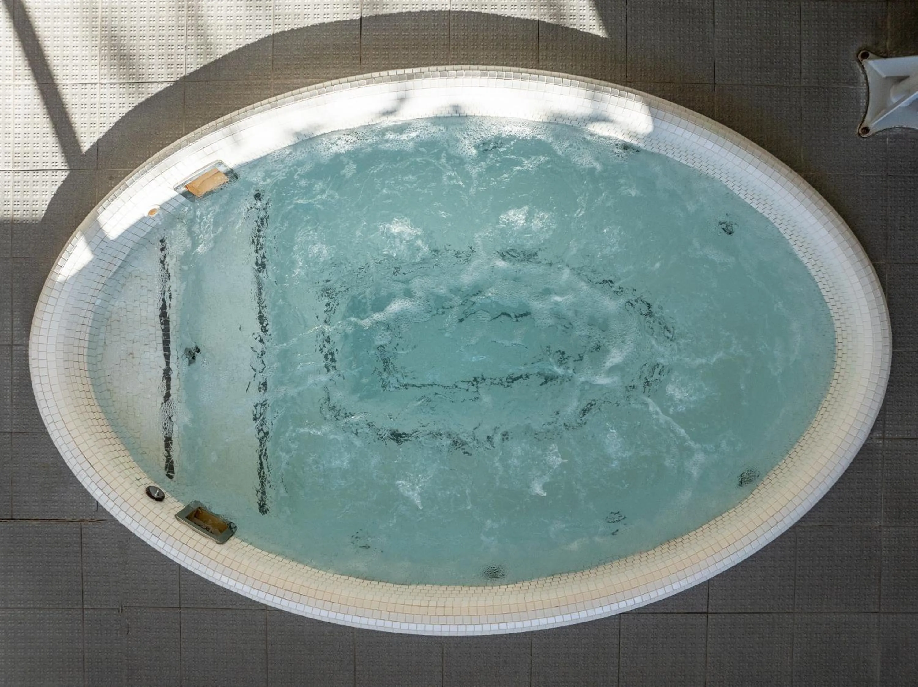 Hot Tub in Nemea Appart Hotel Le Lido Cagnes sur Mer