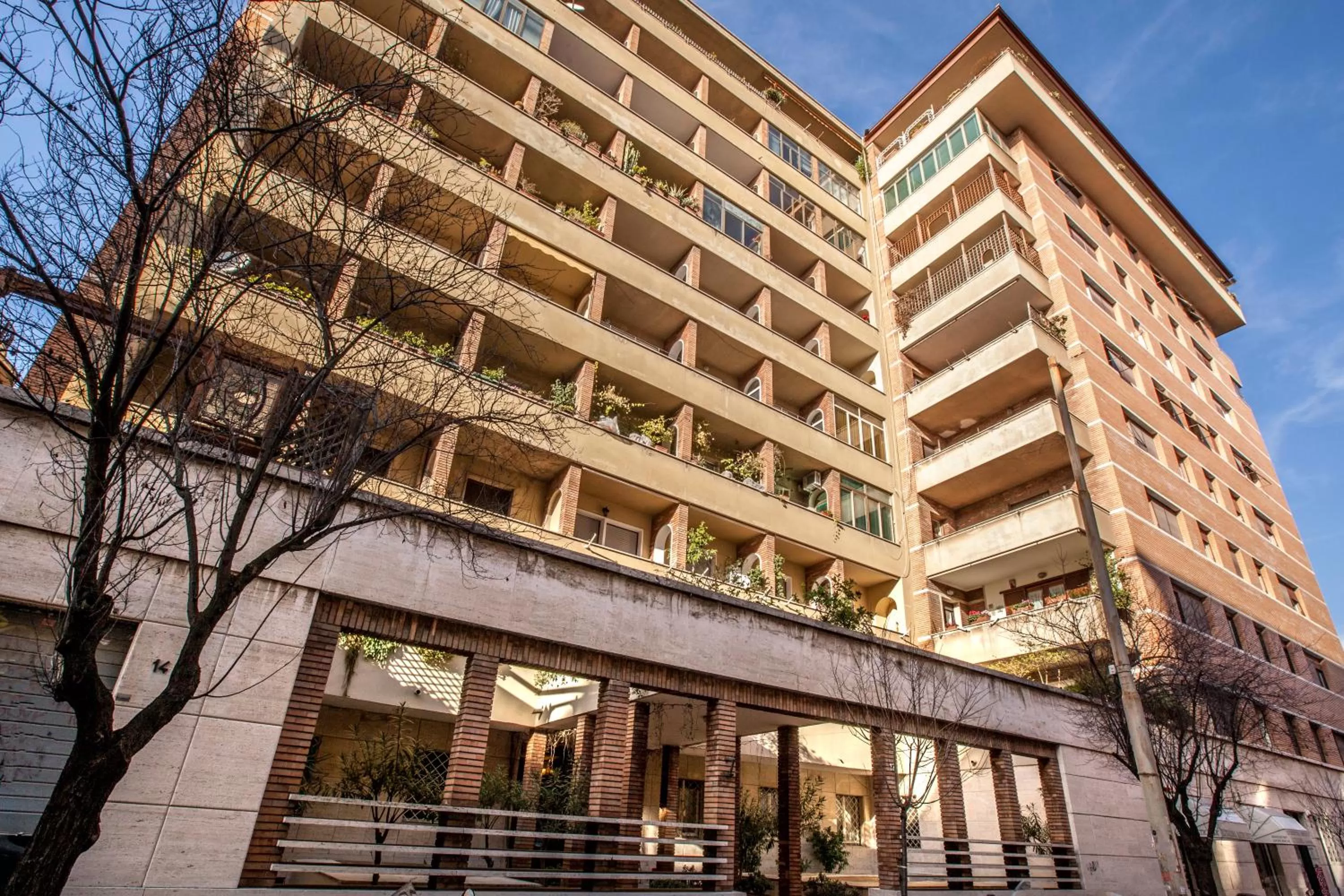 Facade/entrance in Un Attimo A Roma B&B