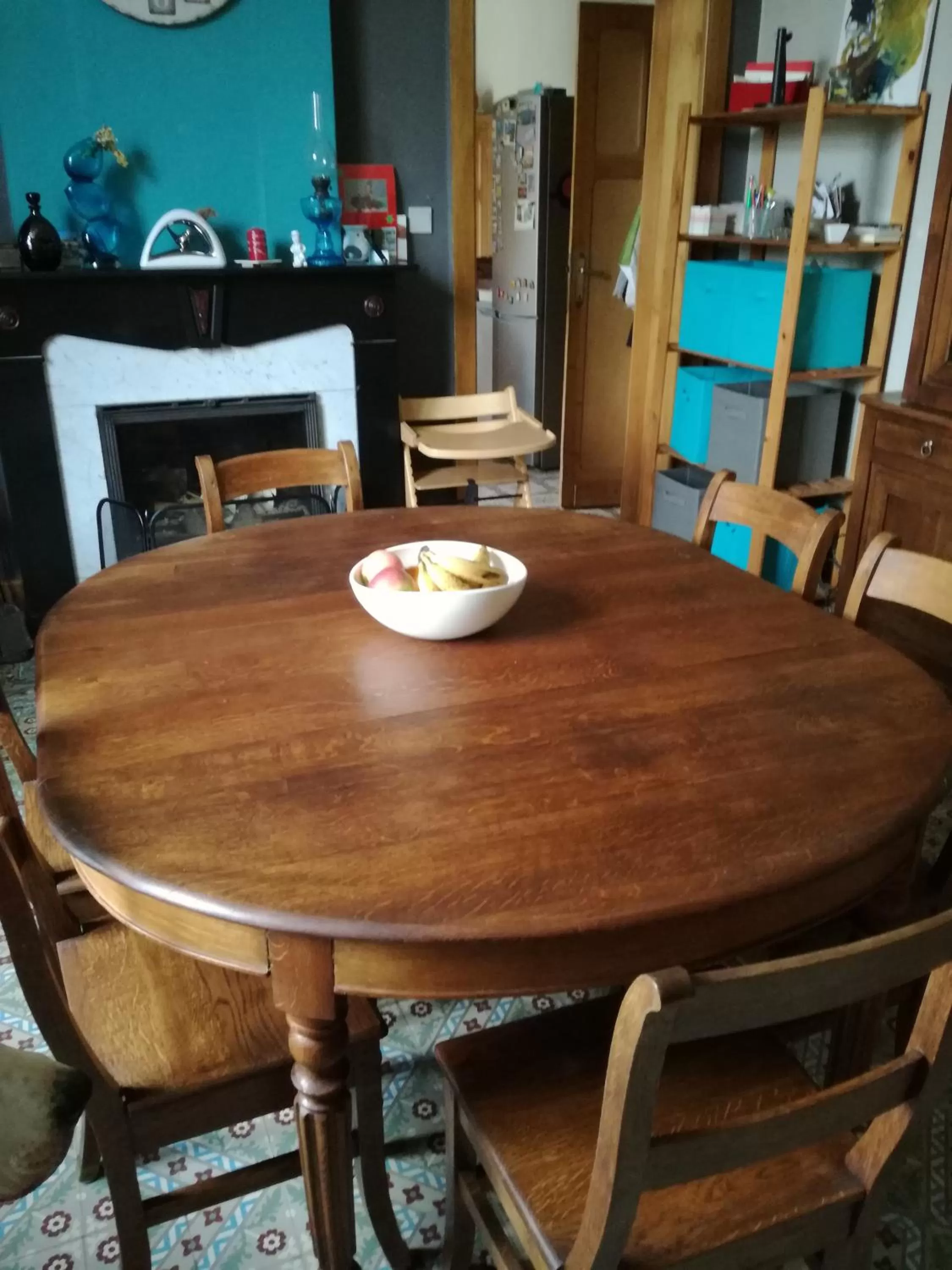 Dining area in B and B Comme chez soi