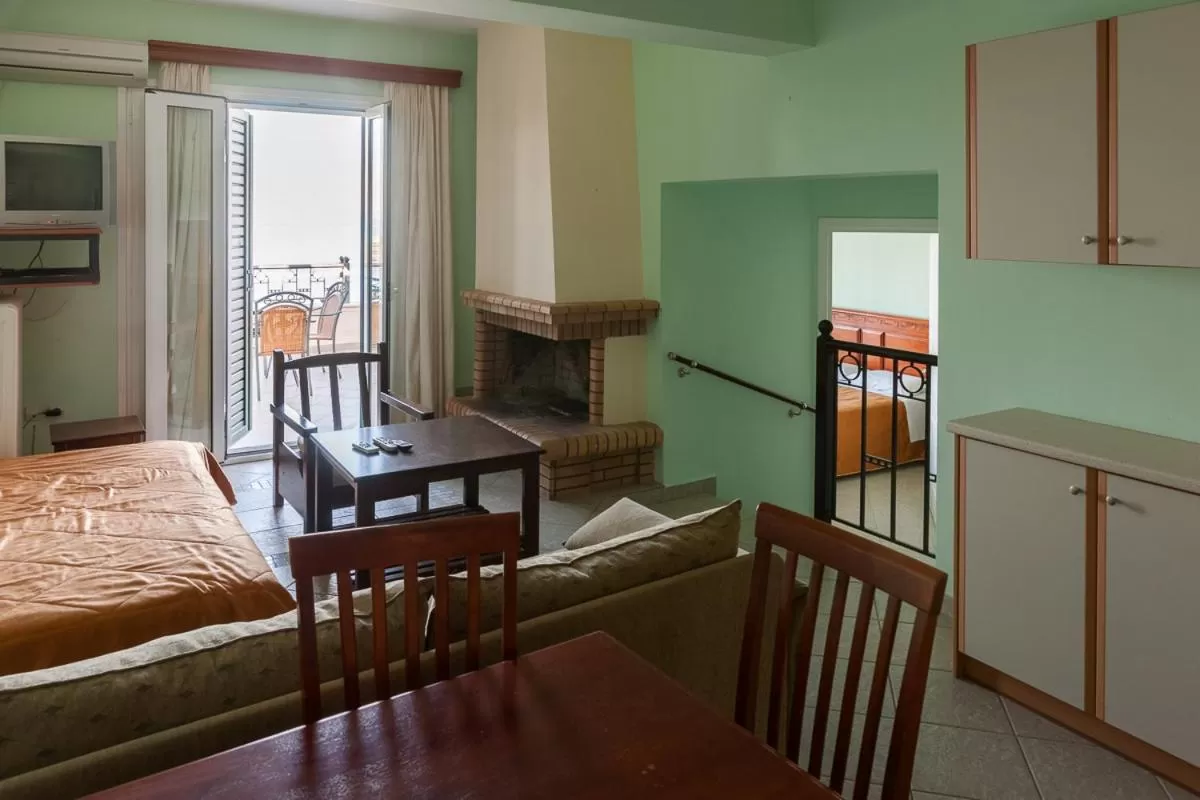 TV and multimedia, Bed in Epidavros Seascape