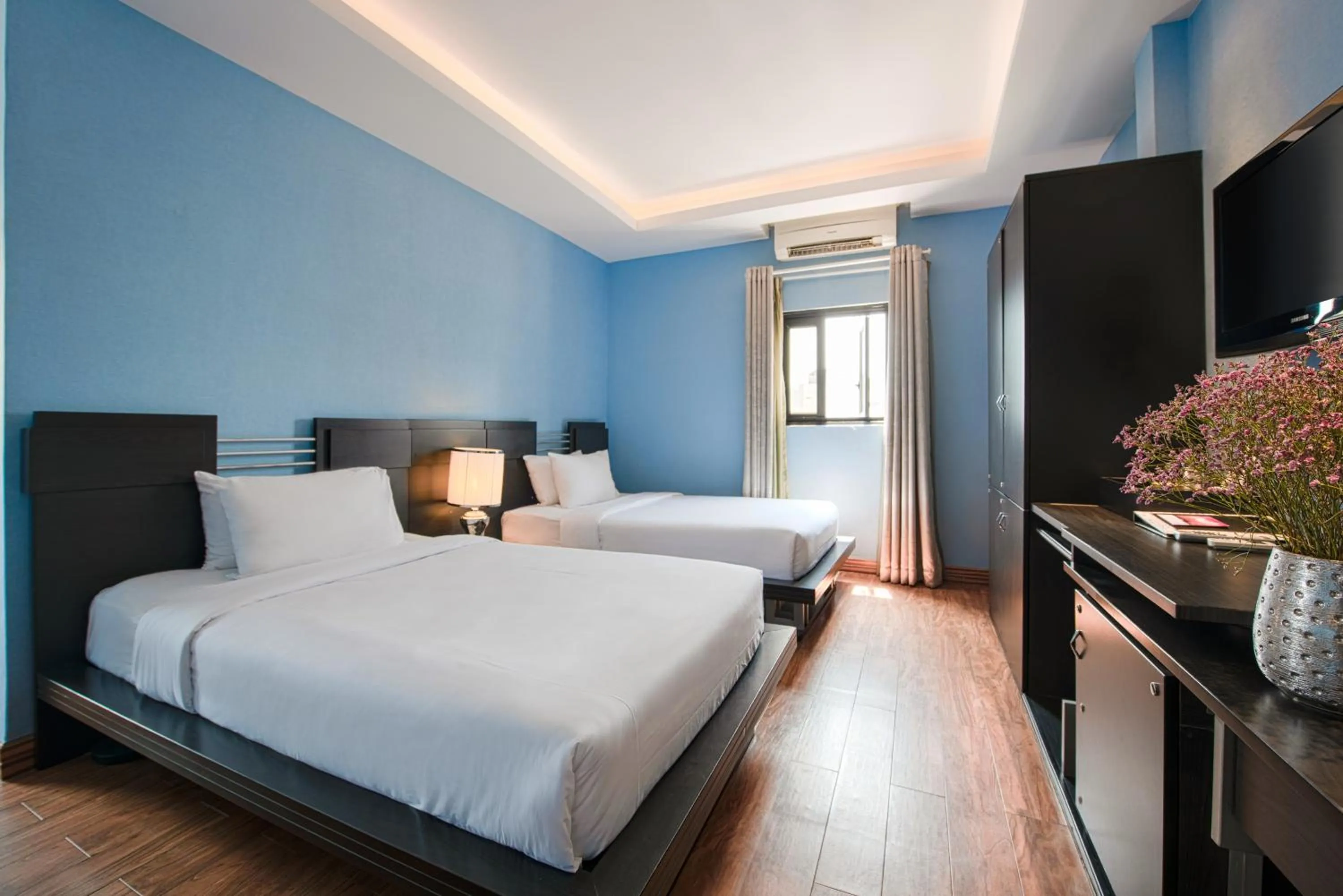 Bedroom, Bed in A&EM - The Petit Hotel