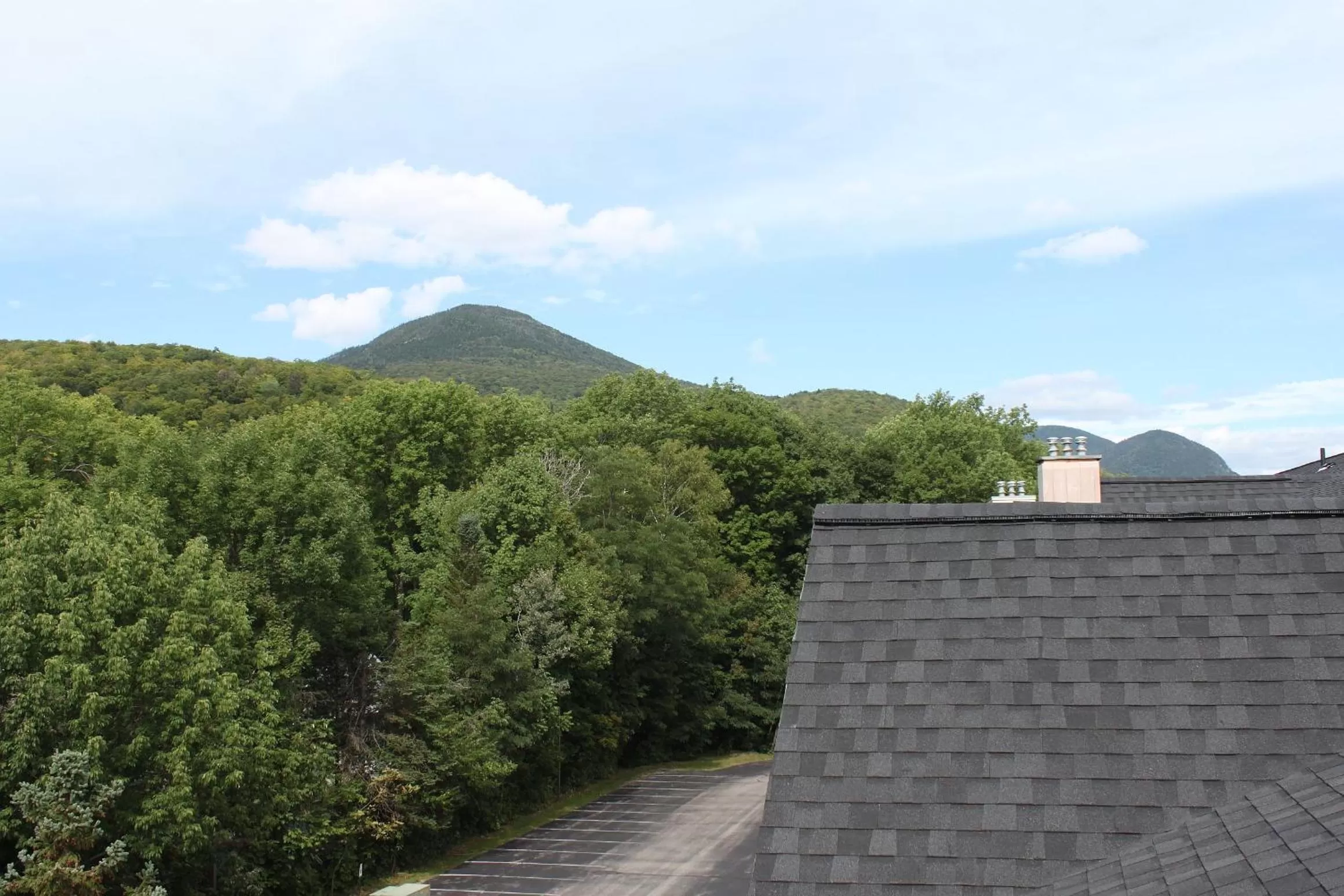 Mountain view in Nordic Inn Condominium Resort